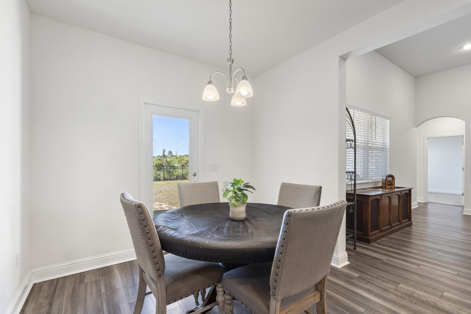 170 Double Eagle Court