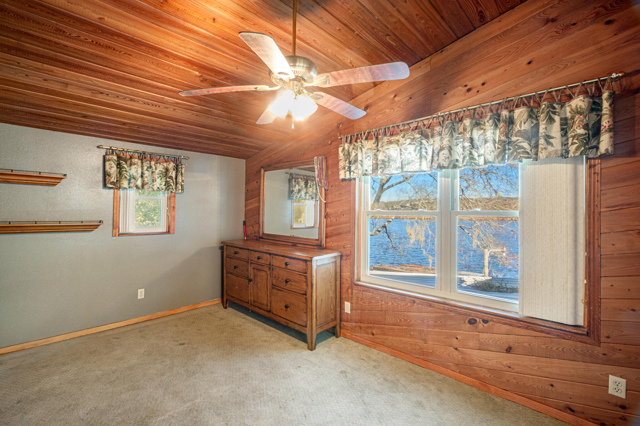 234 Blue Gill Loop, DeFuniak Springs