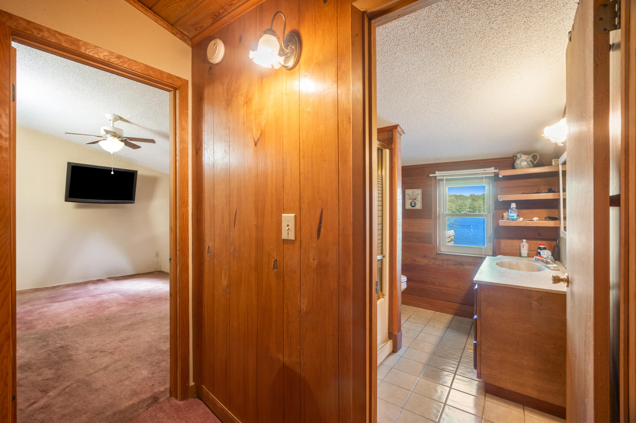 234 Blue Gill Loop, DeFuniak Springs