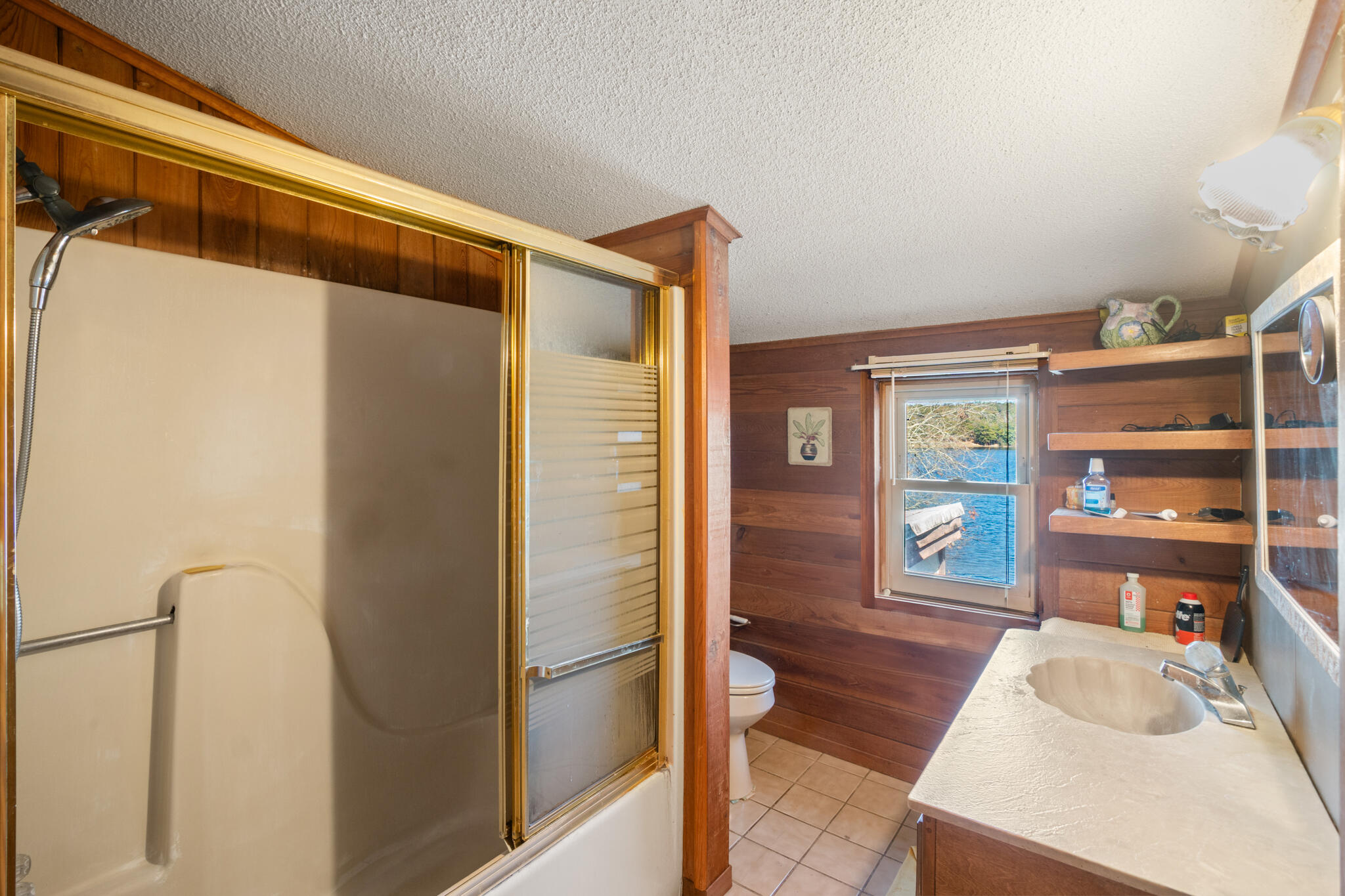 234 Blue Gill Loop, DeFuniak Springs