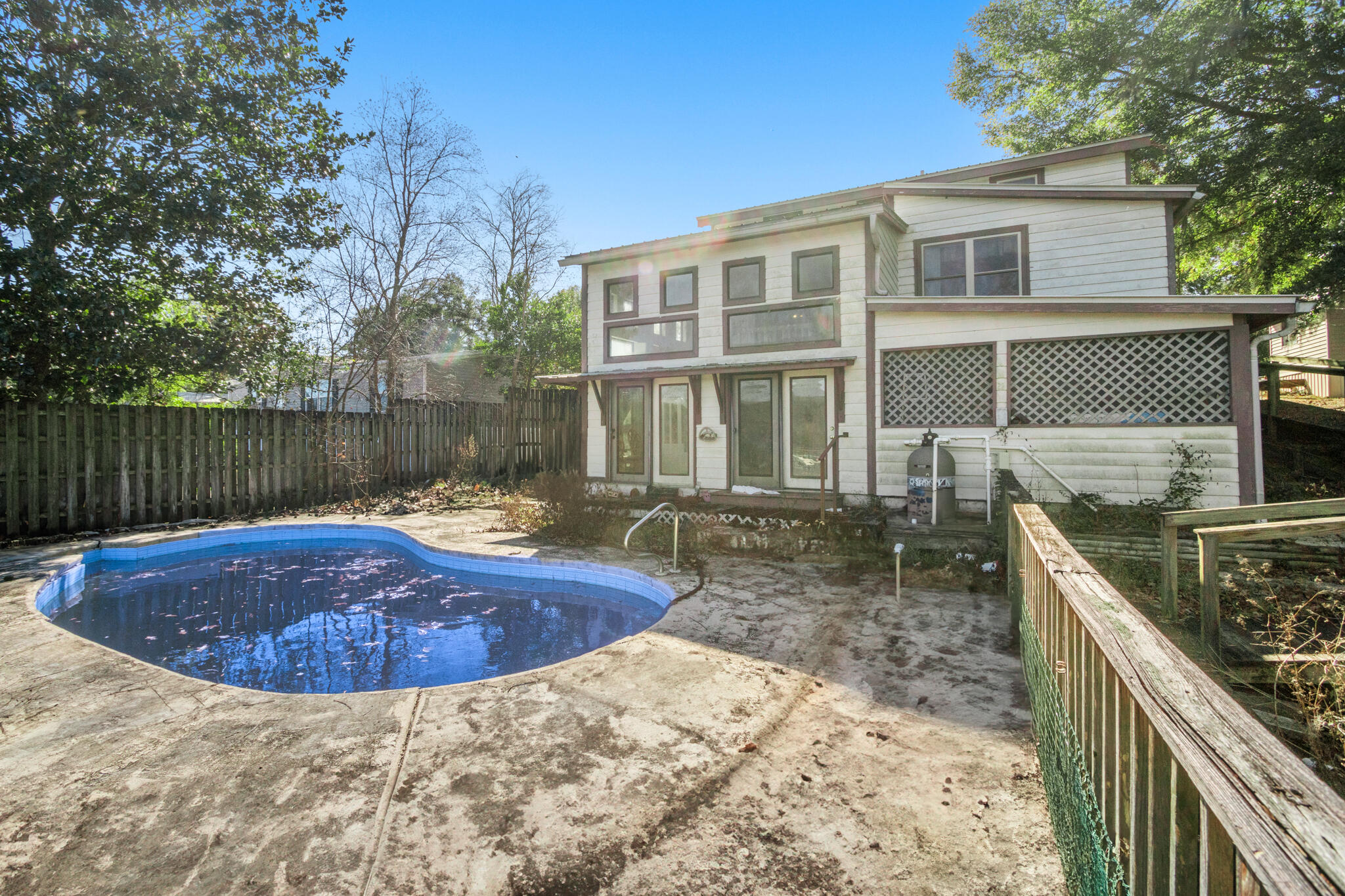 234 Blue Gill Loop, DeFuniak Springs