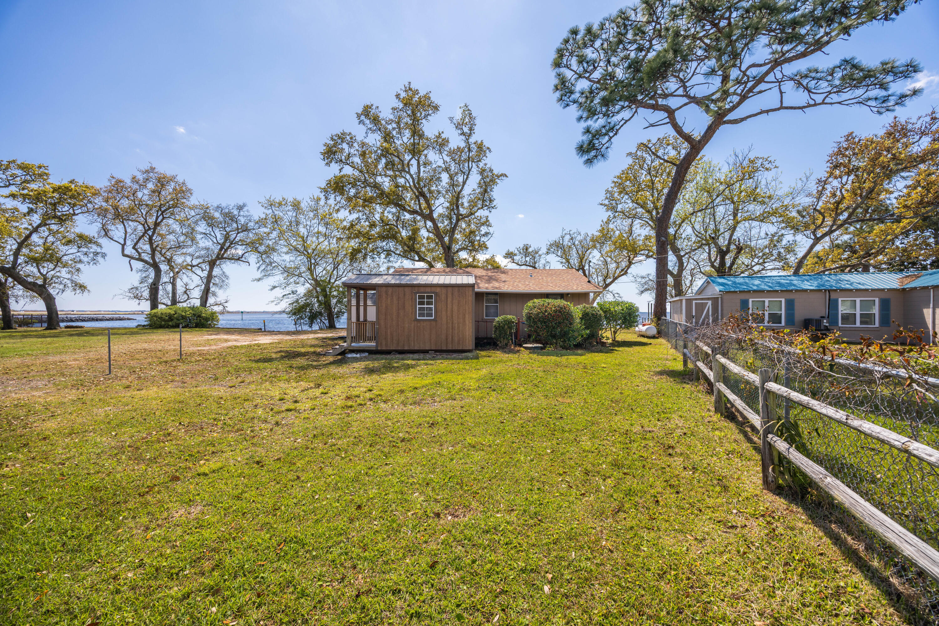2894 Bay Grove Road
