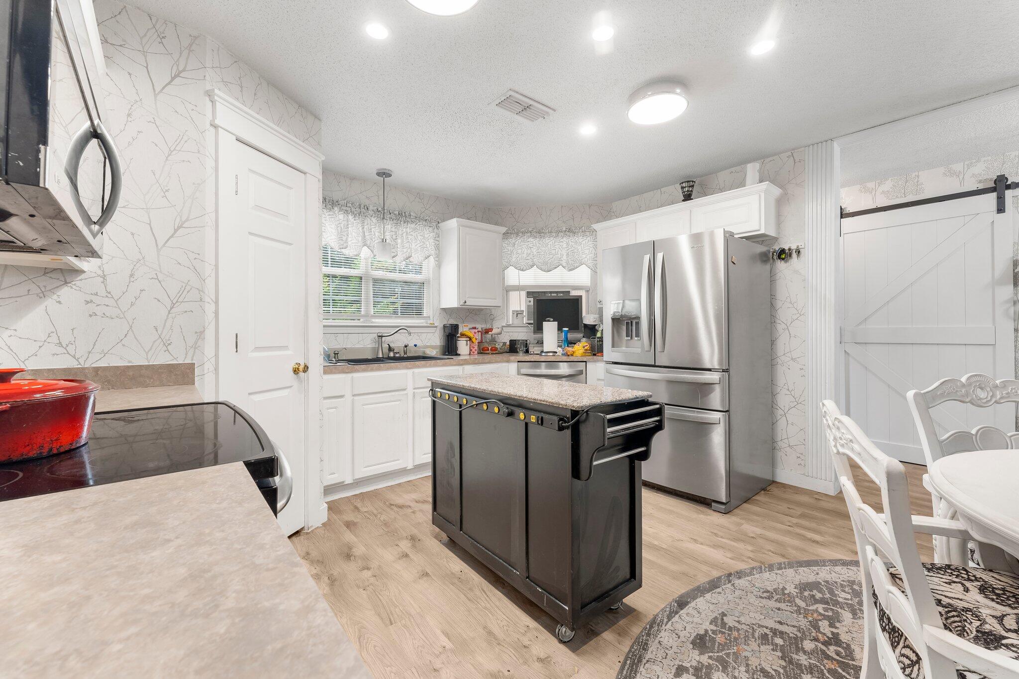 625 Waterview Cove Drive