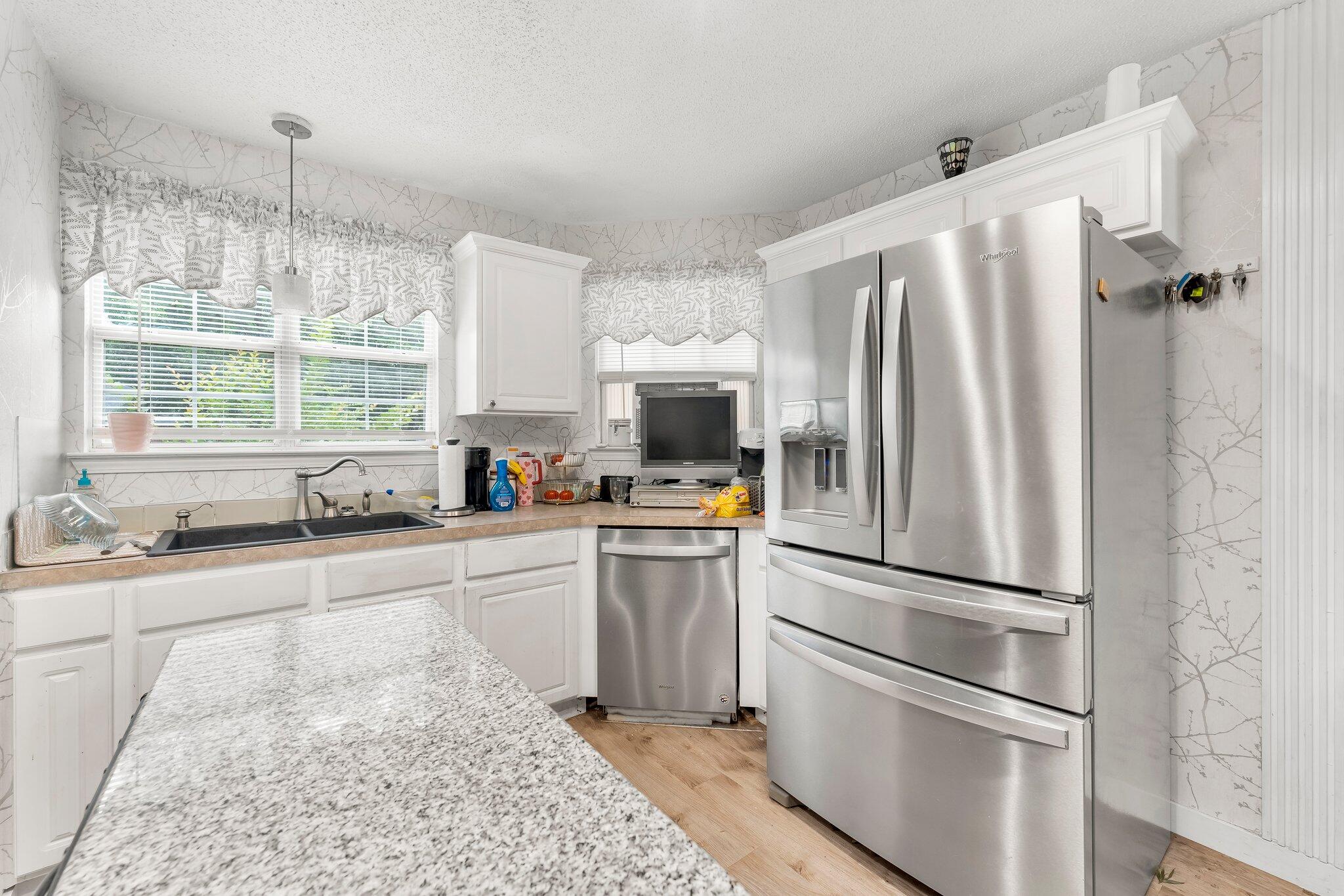 625 Waterview Cove Drive