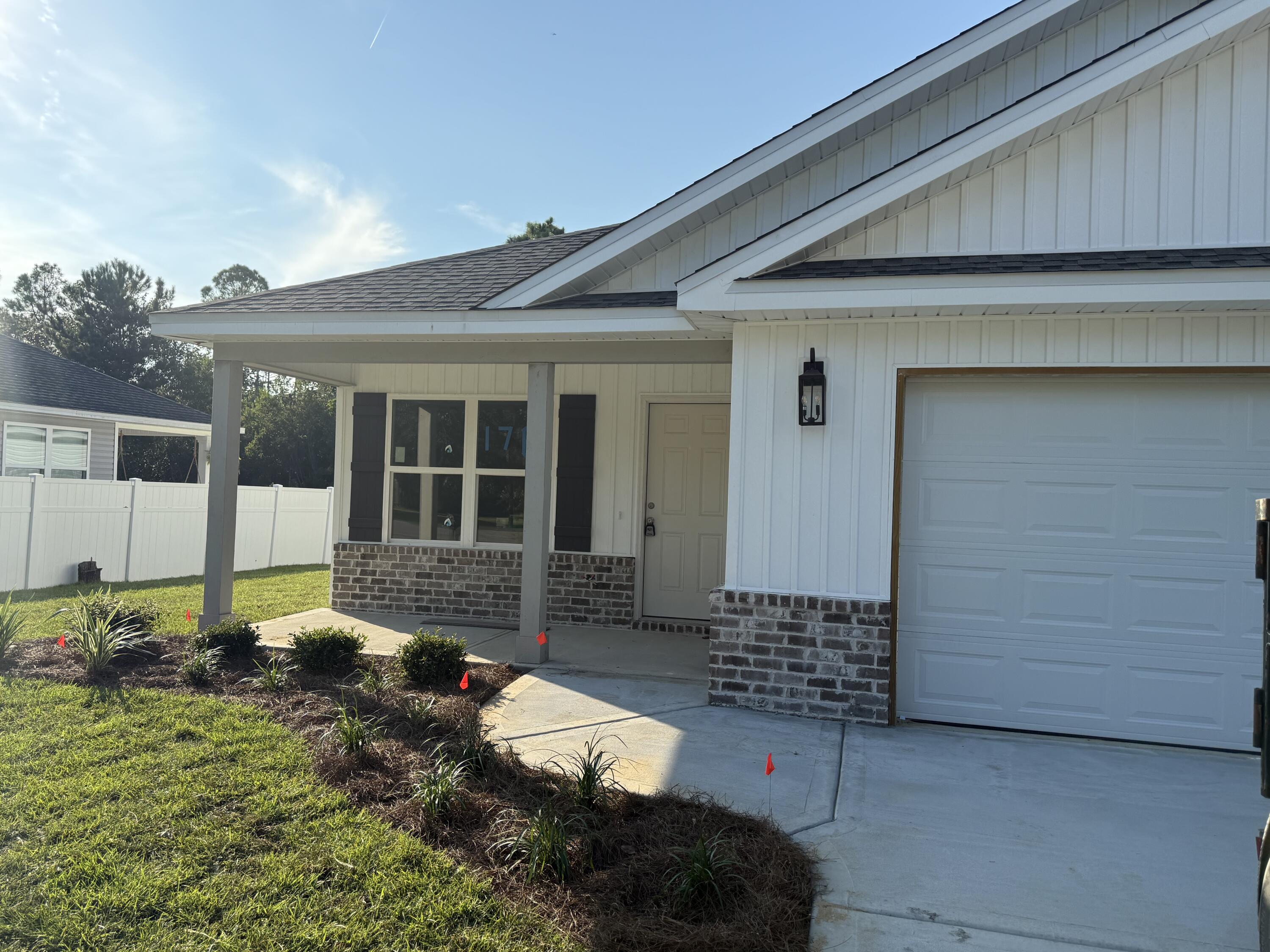 178 Pfitzer Court, DeFuniak Springs
