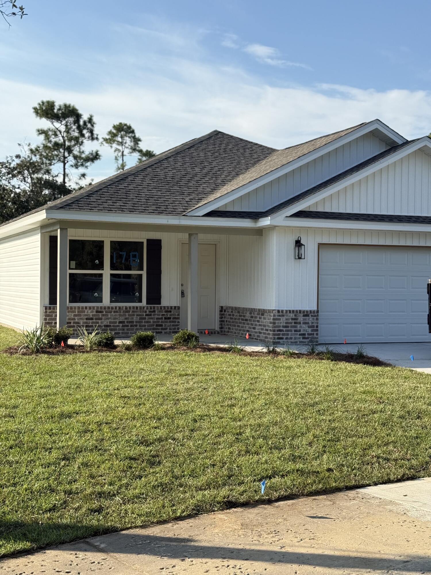 178 Pfitzer Court, DeFuniak Springs