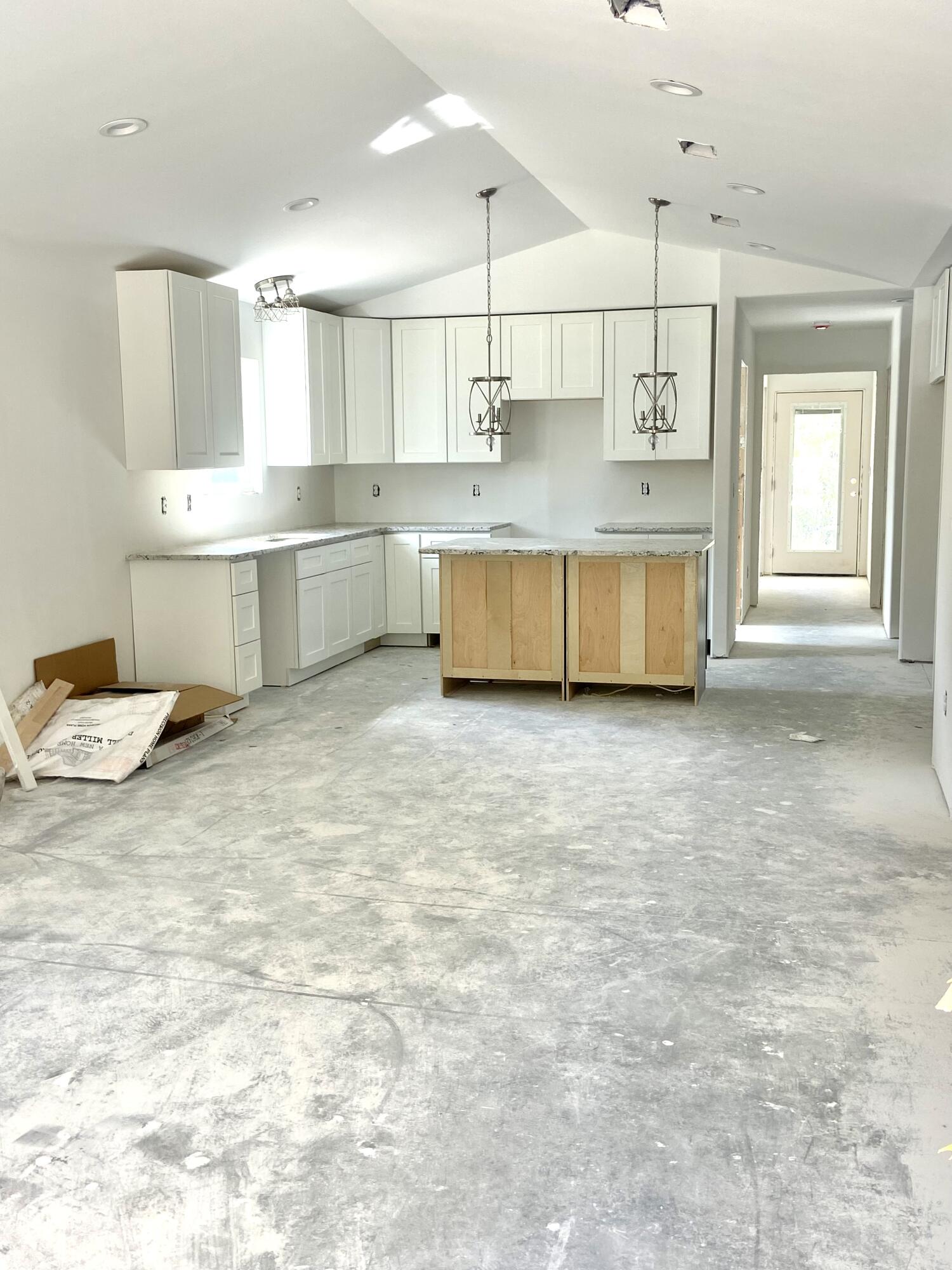 178 Pfitzer Court, DeFuniak Springs