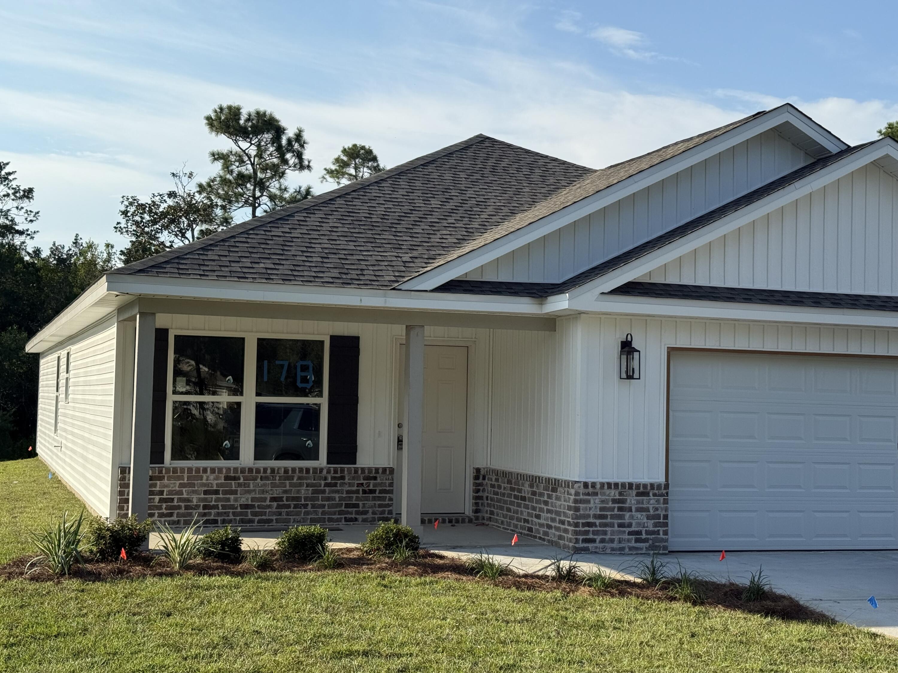 178 Pfitzer Court, DeFuniak Springs
