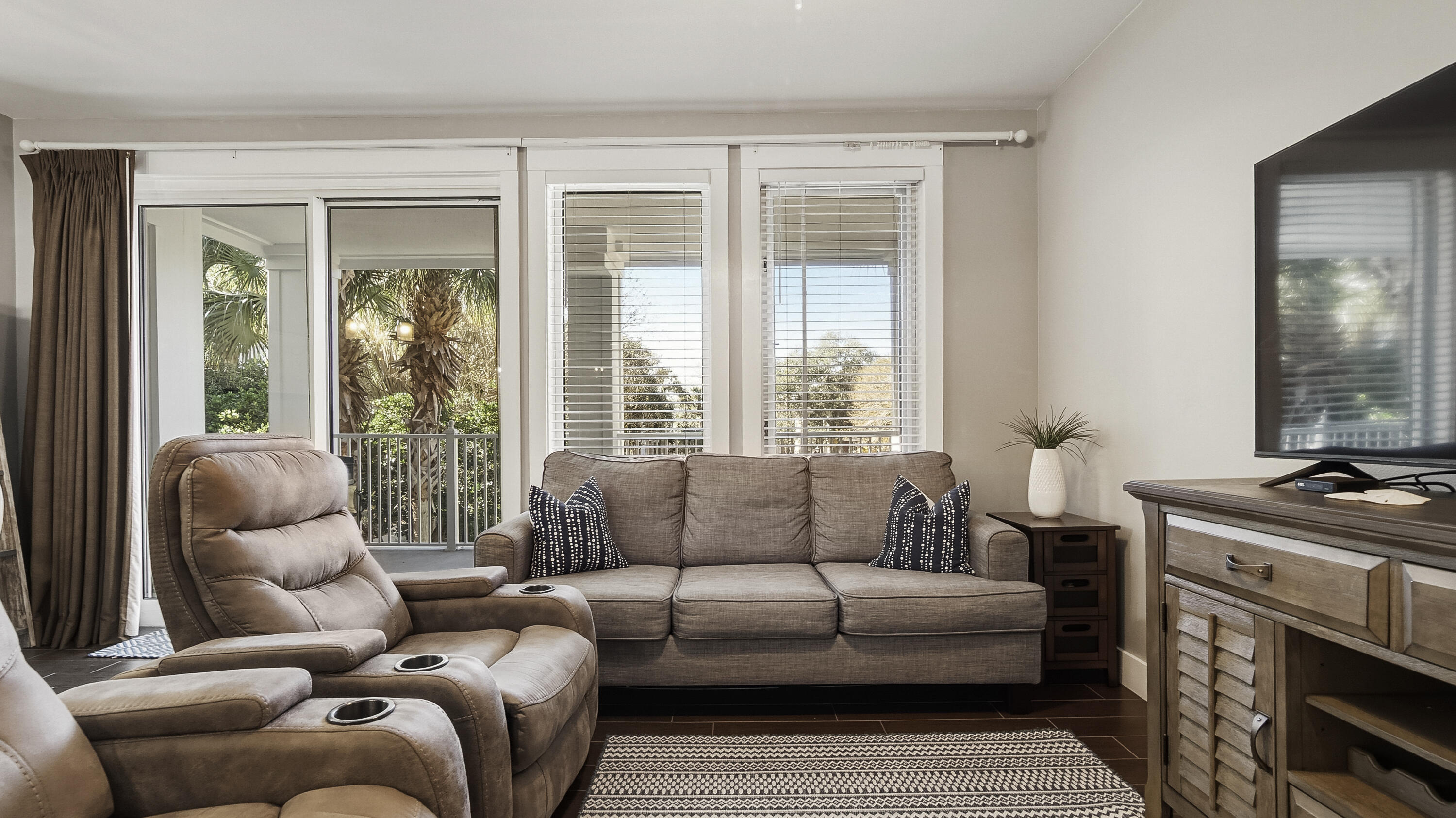 9300 Baytowne Wharf Boulevard 410