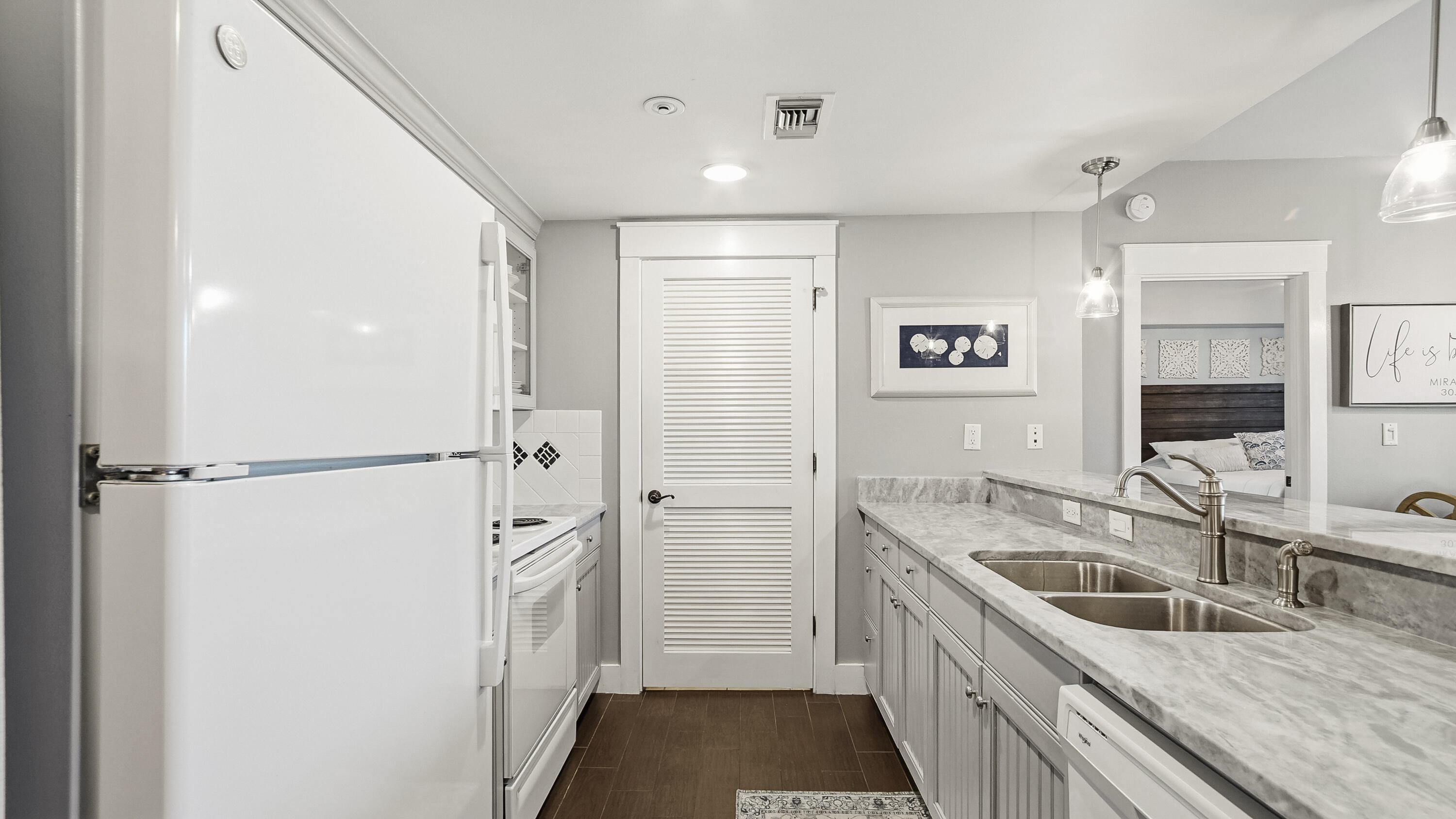 9300 Baytowne Wharf Boulevard 410