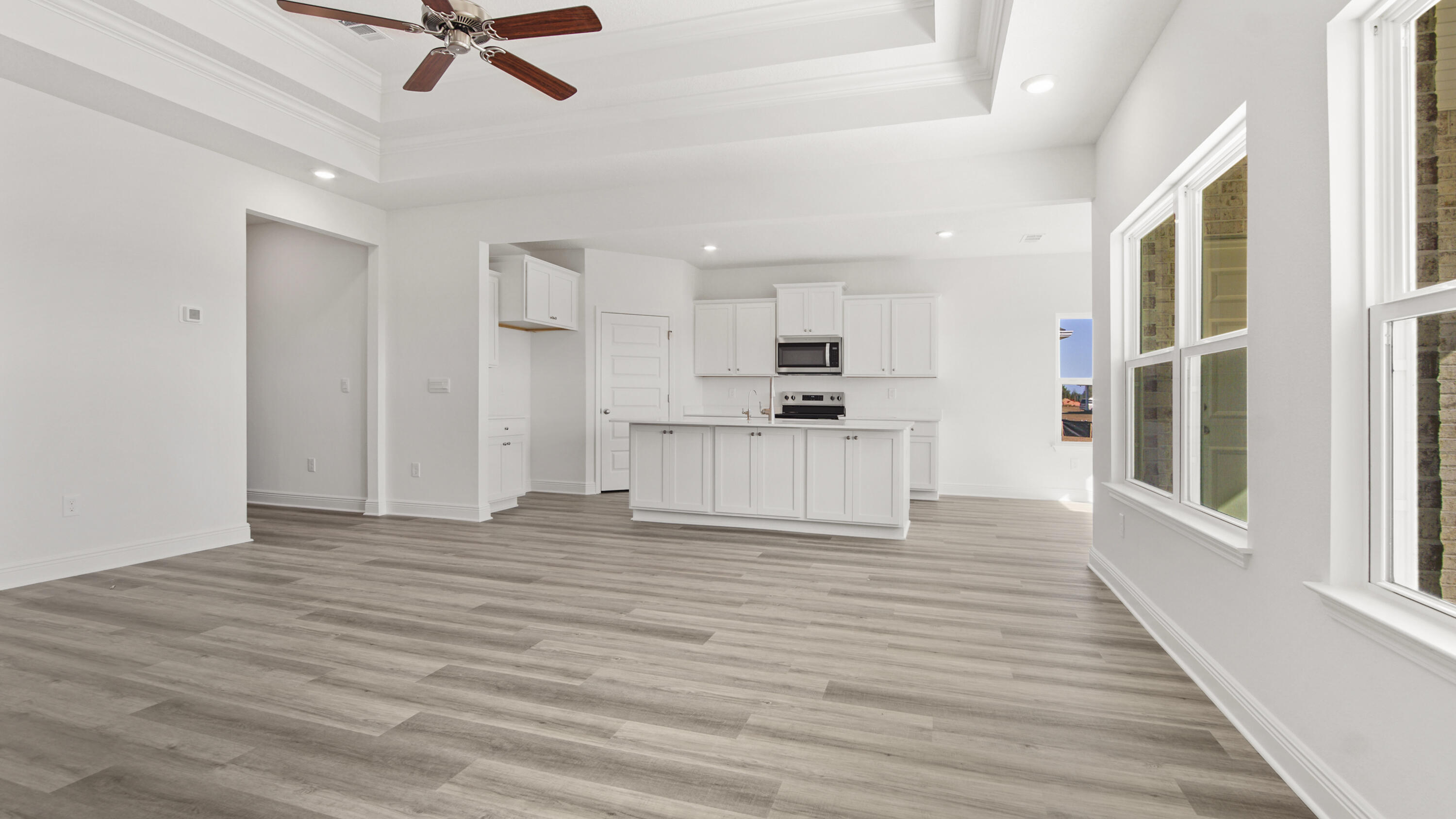 82 W Farm Owl Drive