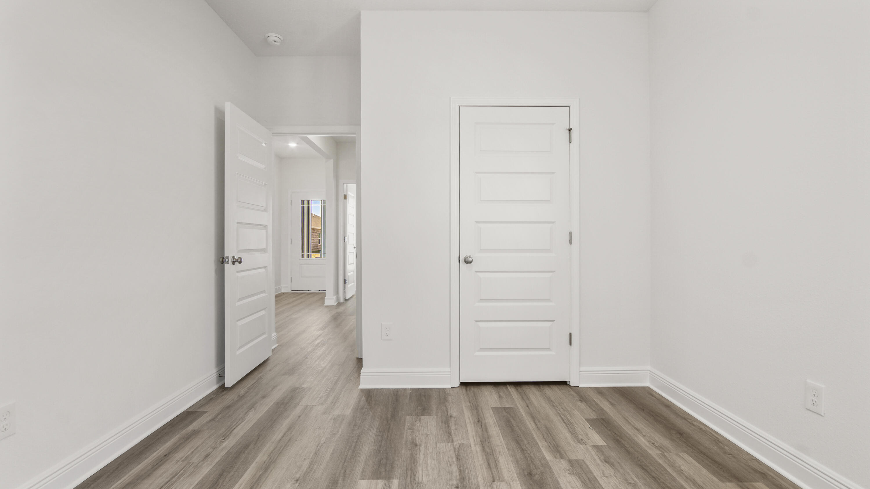 82 W Farm Owl Drive