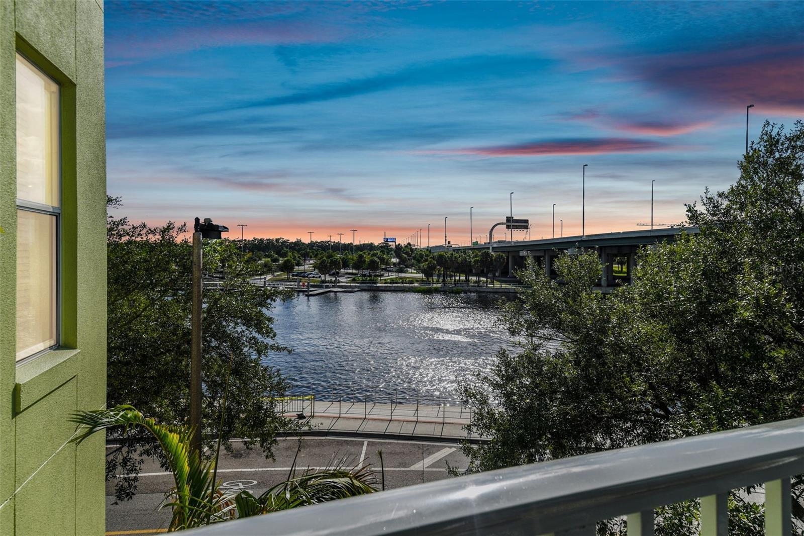 1501 DOYLE CARLTON DR #301