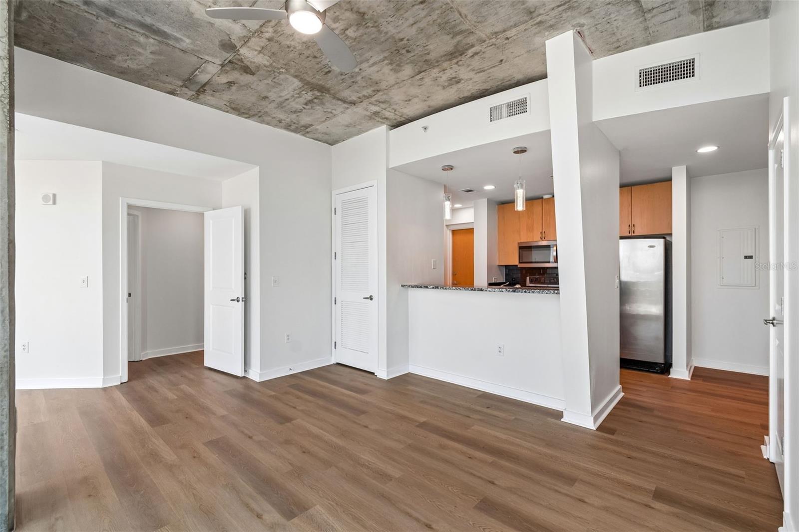 777 N ASHLEY DR #502