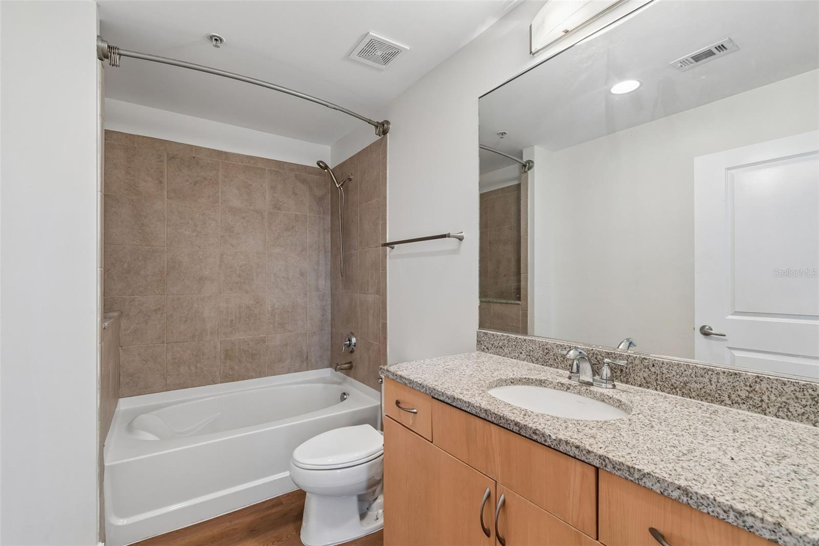 777 N ASHLEY DR #502