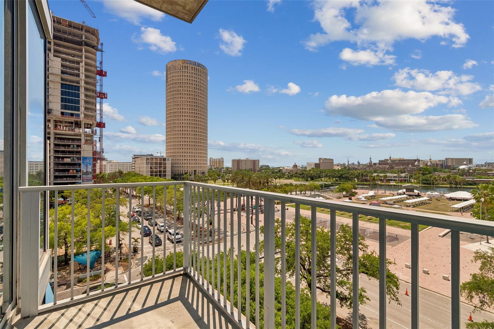 777 N ASHLEY DR #502