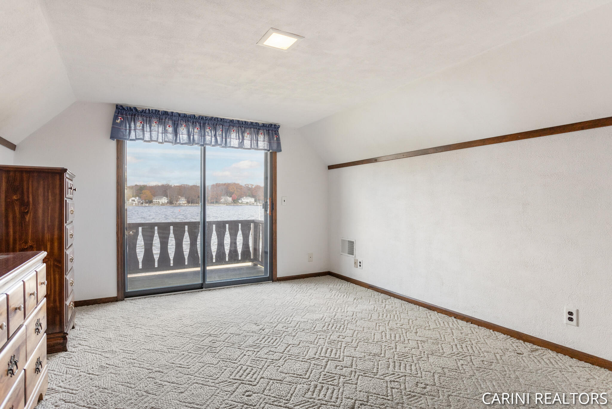1351 Bayview Drive