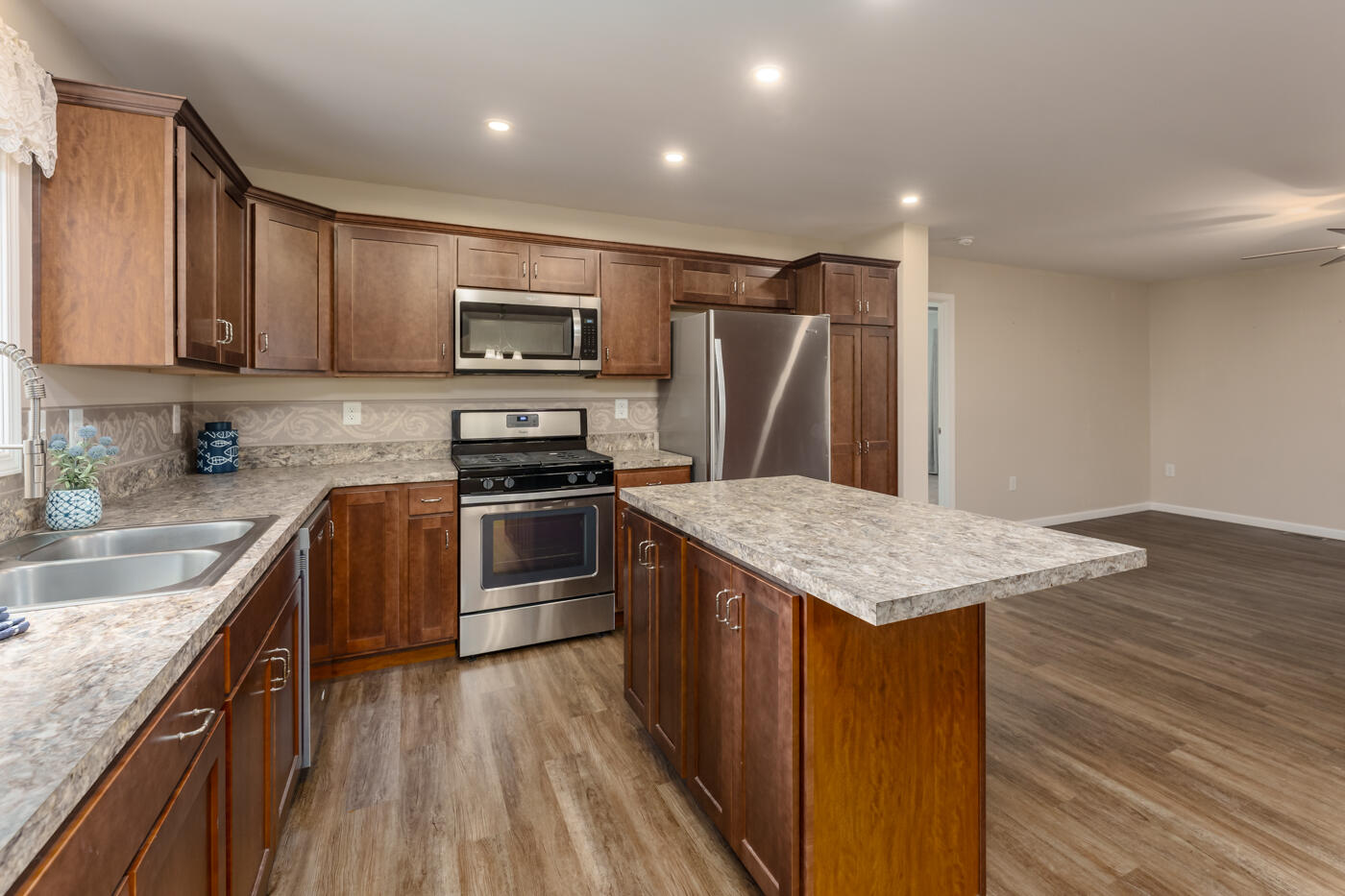46605 24th Avenue