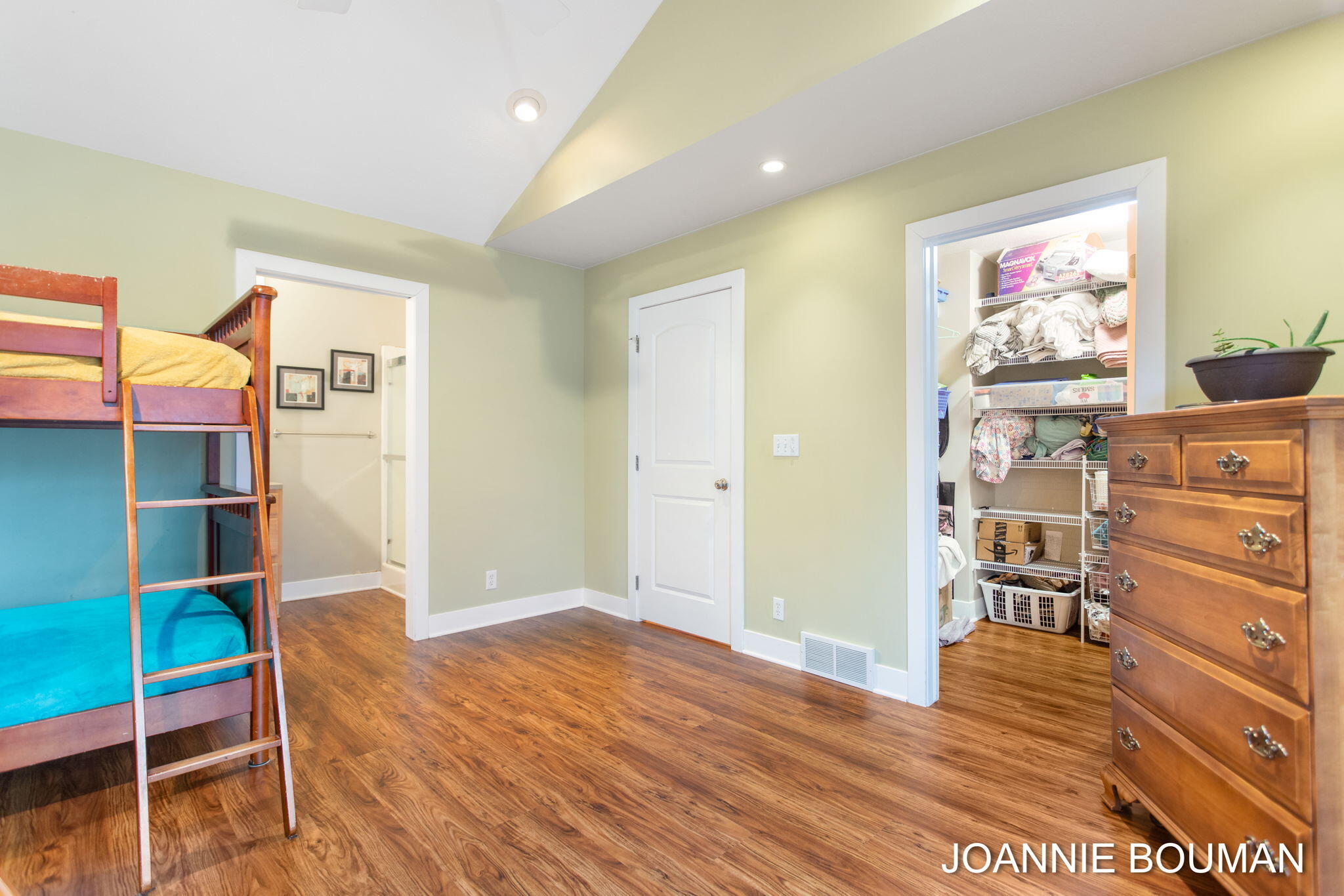 1619 Claystone Court