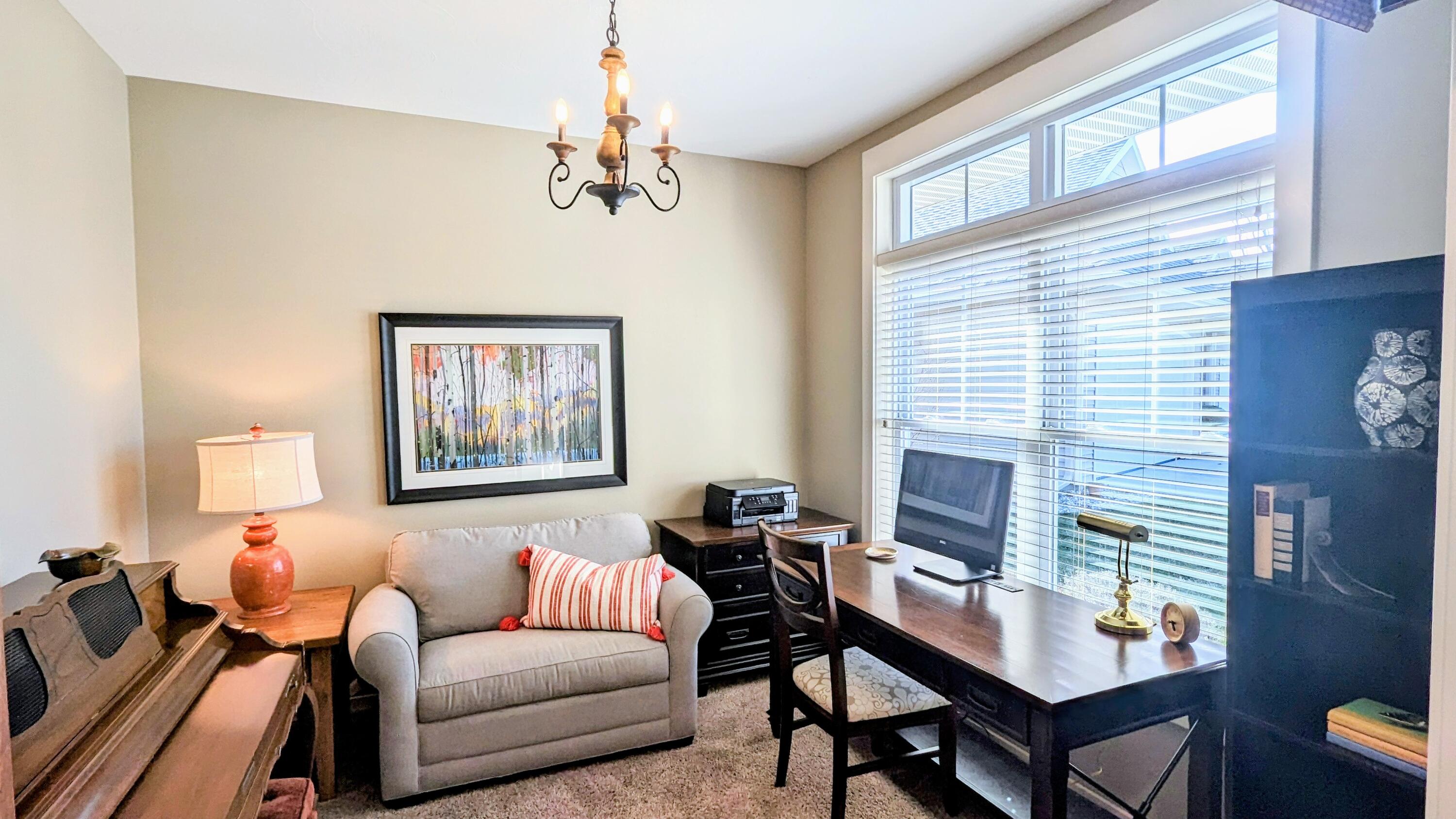 2424 Sawtooth Court, 77