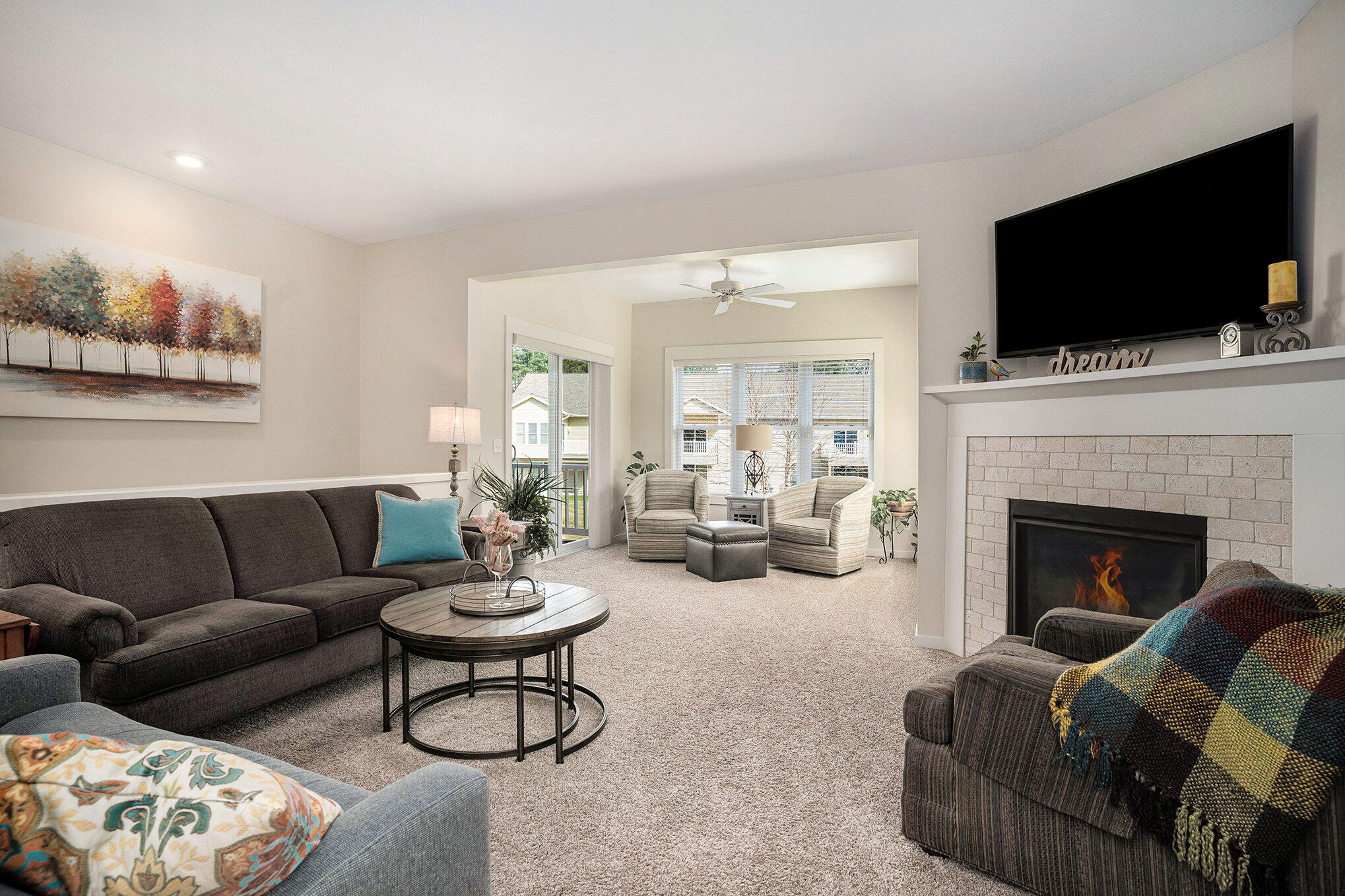 2424 Sawtooth Court, 77