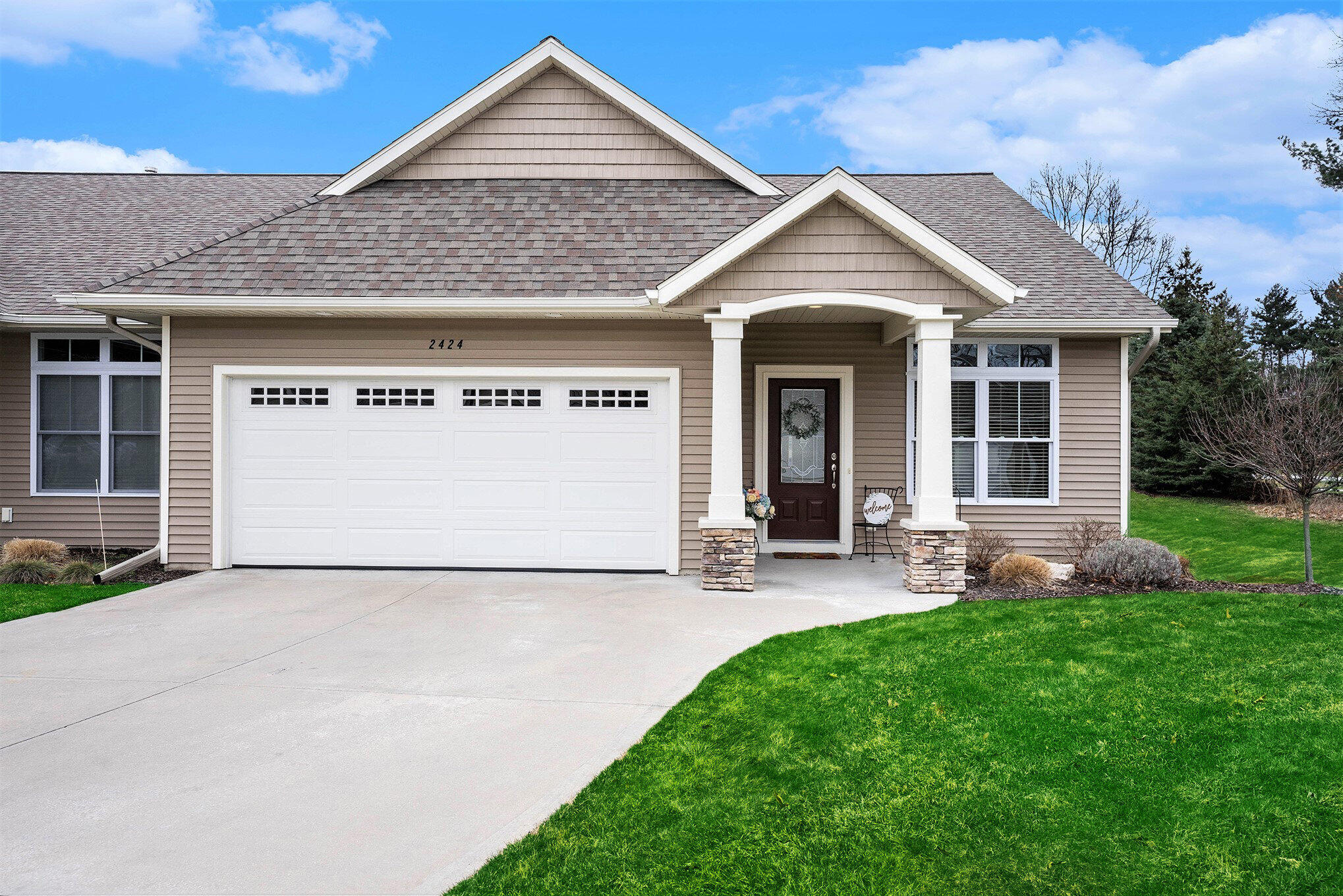 2424 Sawtooth Court, 77