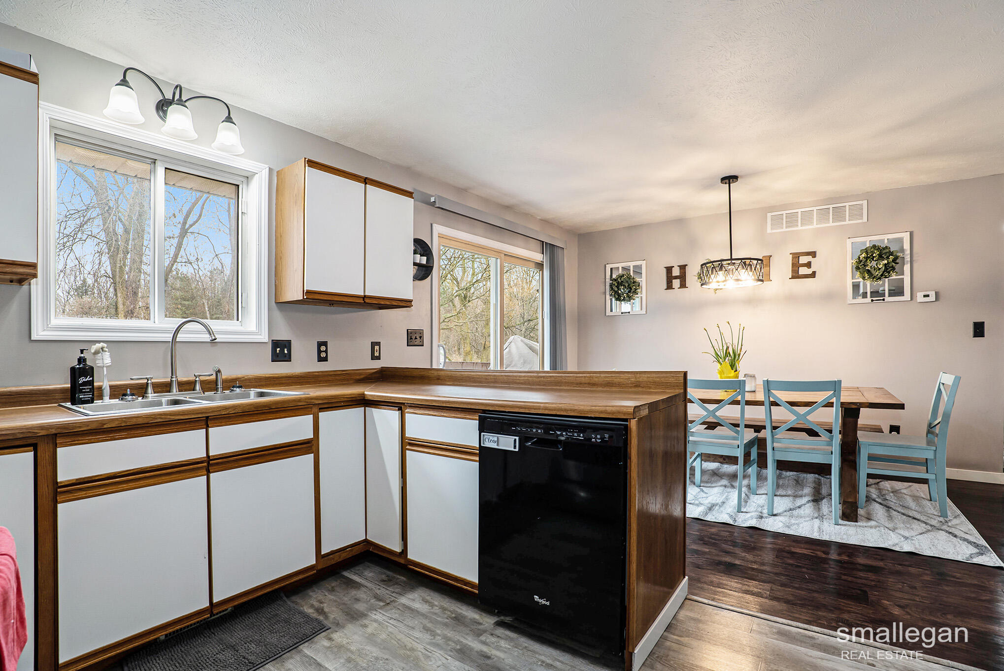 775 Schultz Street NW