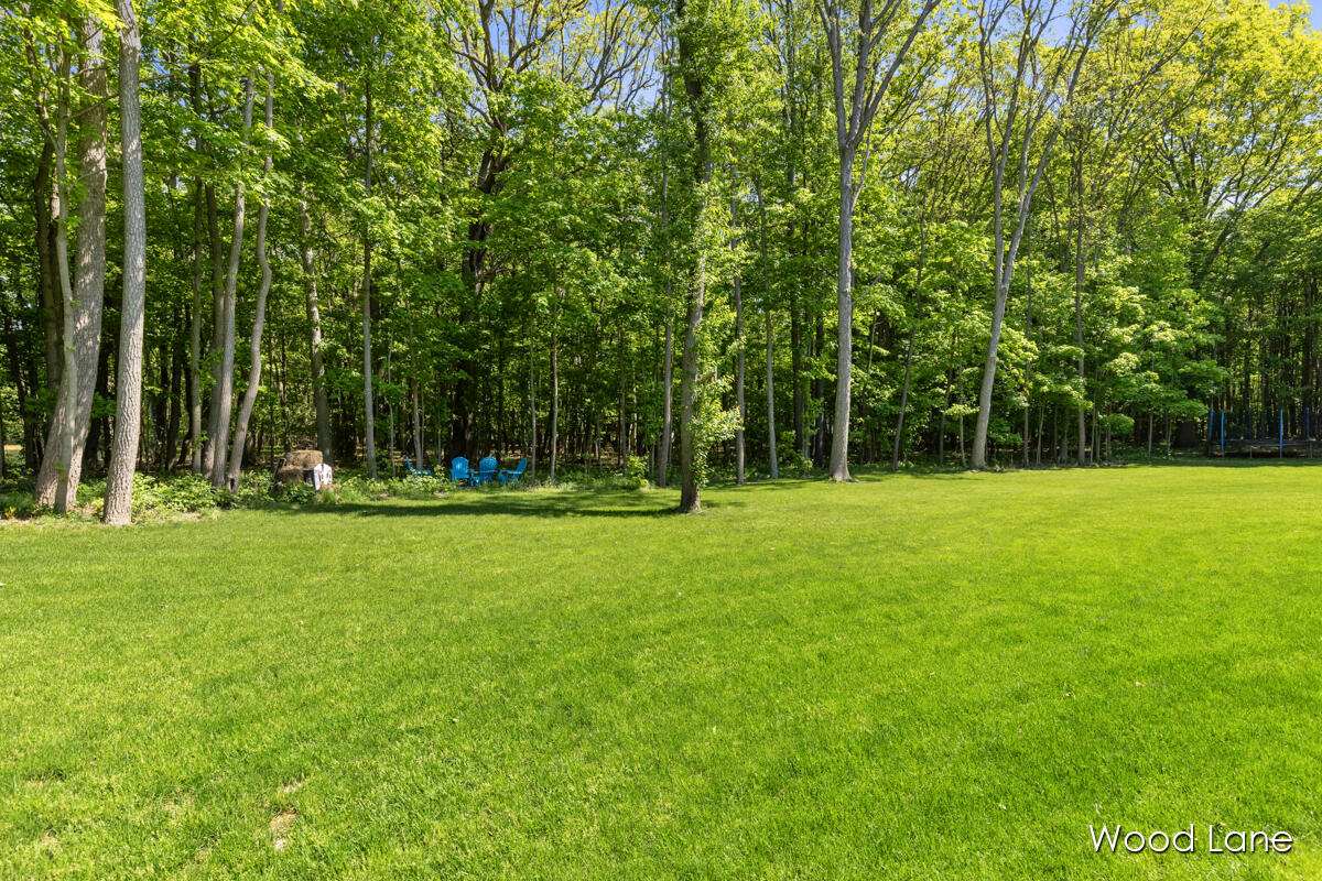 6639 Wood Lane