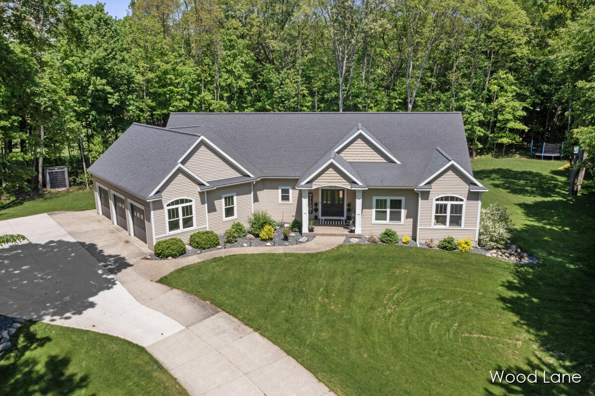 6639 Wood Lane