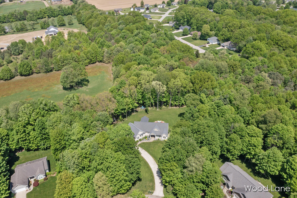 6639 Wood Lane