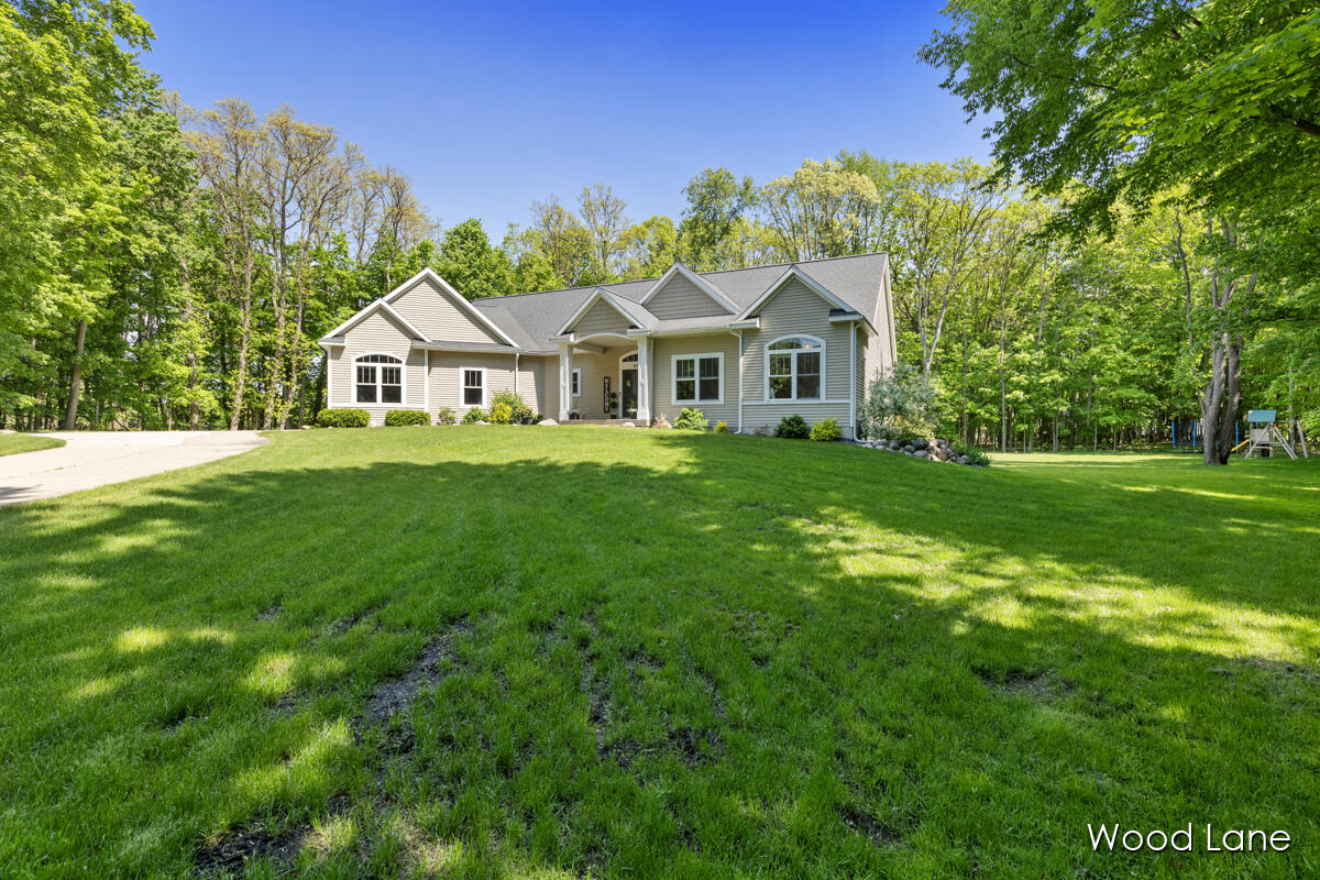 6639 Wood Lane