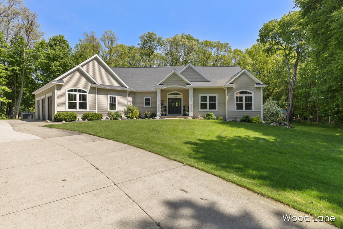 6639 Wood Lane