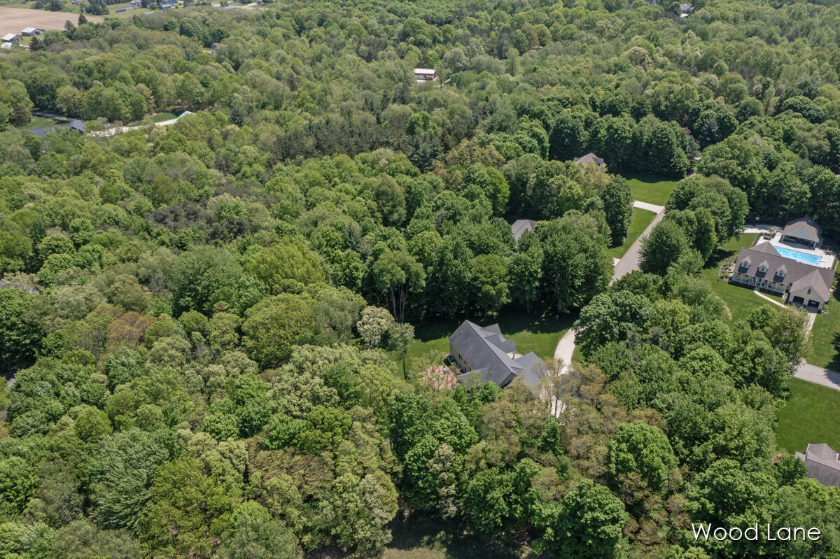 6639 Wood Lane
