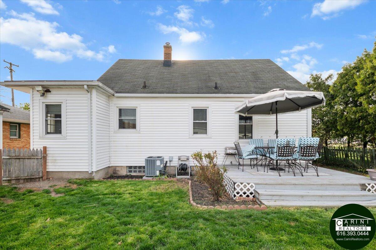 2418 Linden Avenue SE