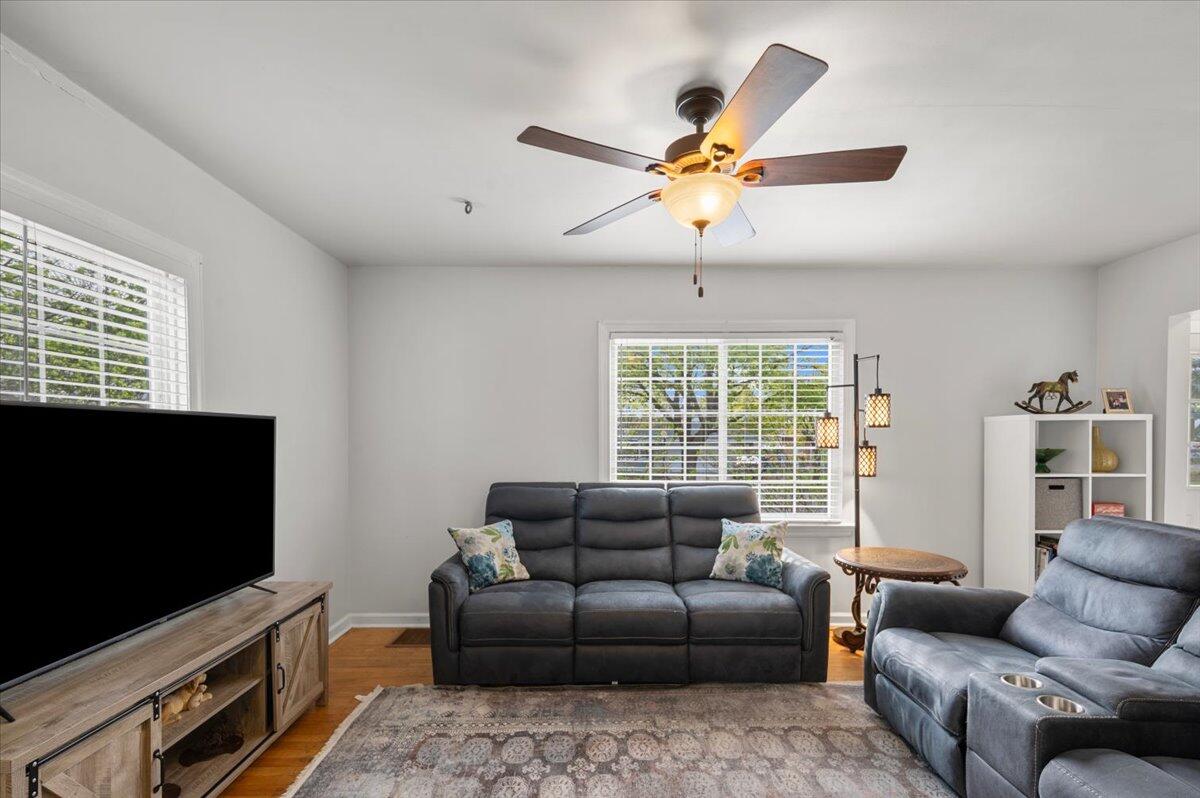 2418 Linden Avenue SE