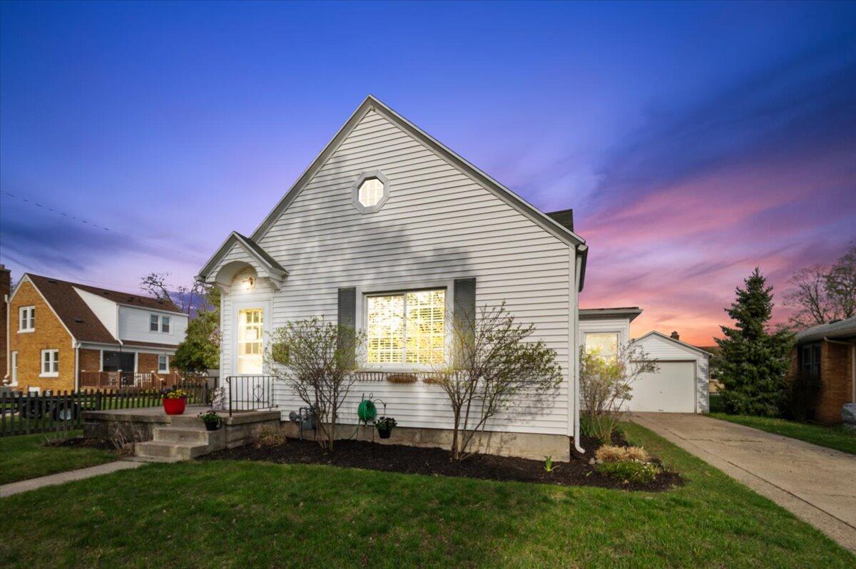 2418 Linden Avenue SE