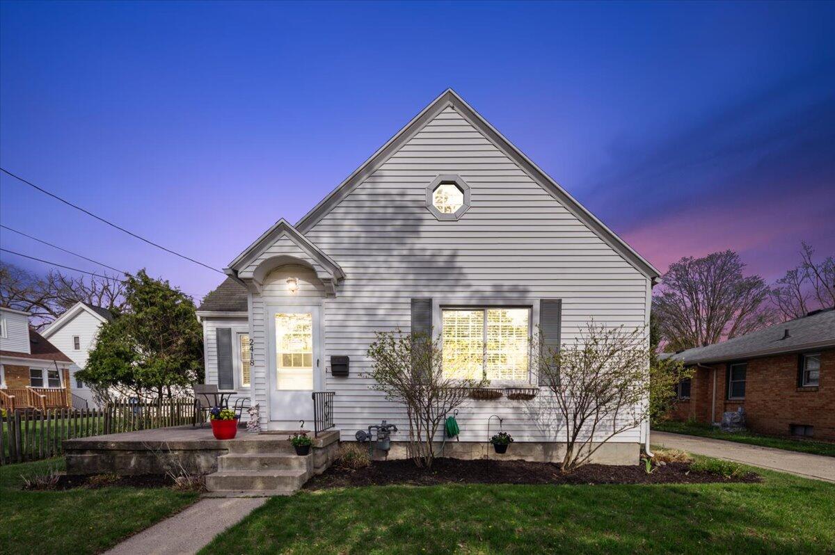 2418 Linden Avenue SE