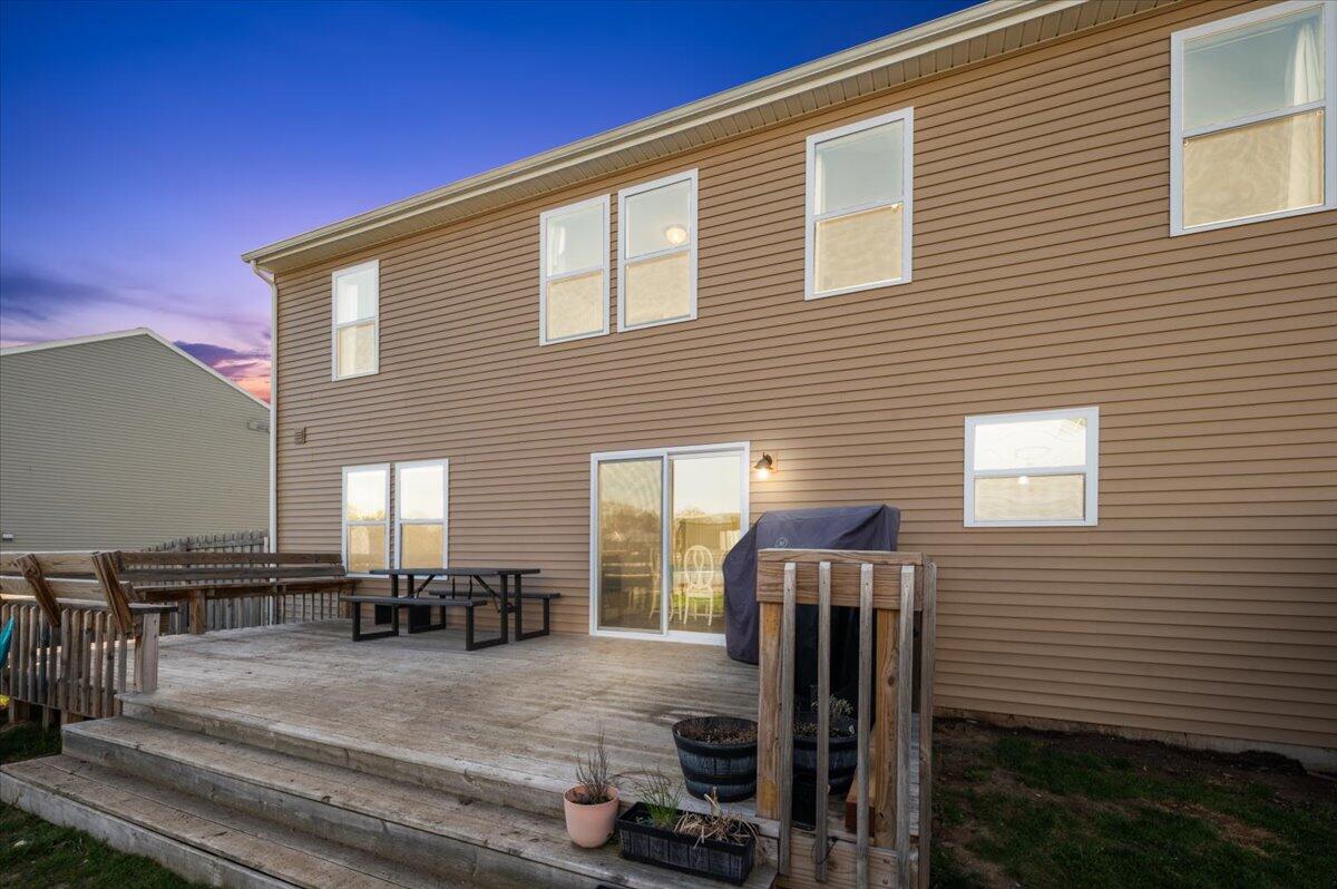 900 View Pointe Drive