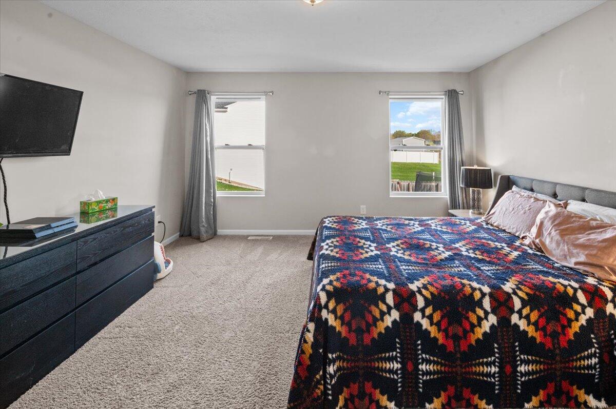 900 View Pointe Drive