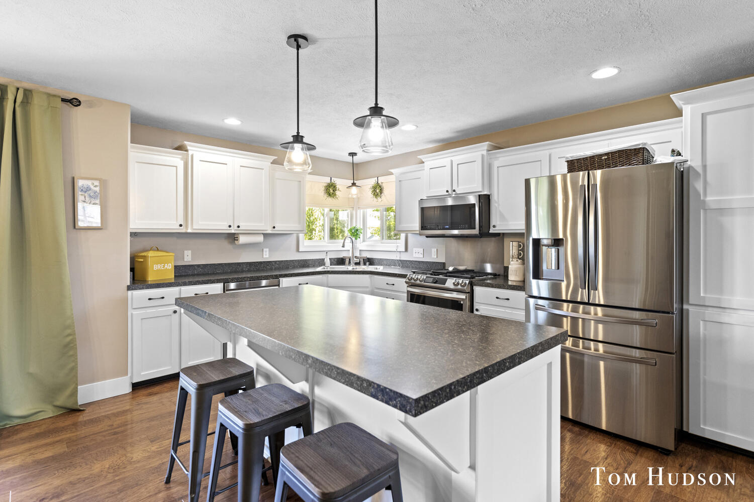 3510 Tearose Drive