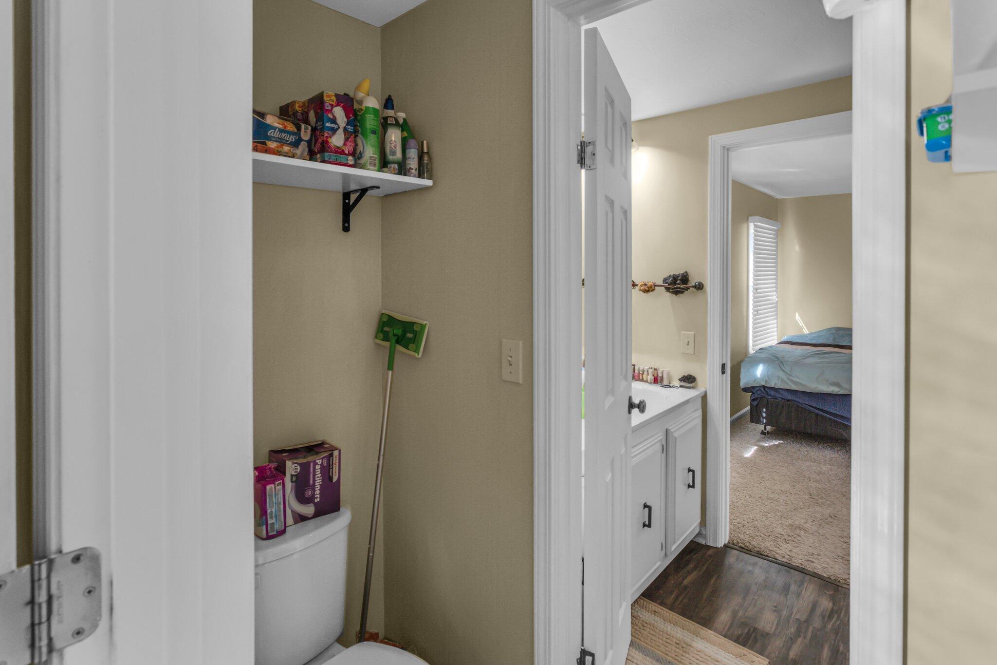 155 E 48th Street, 51