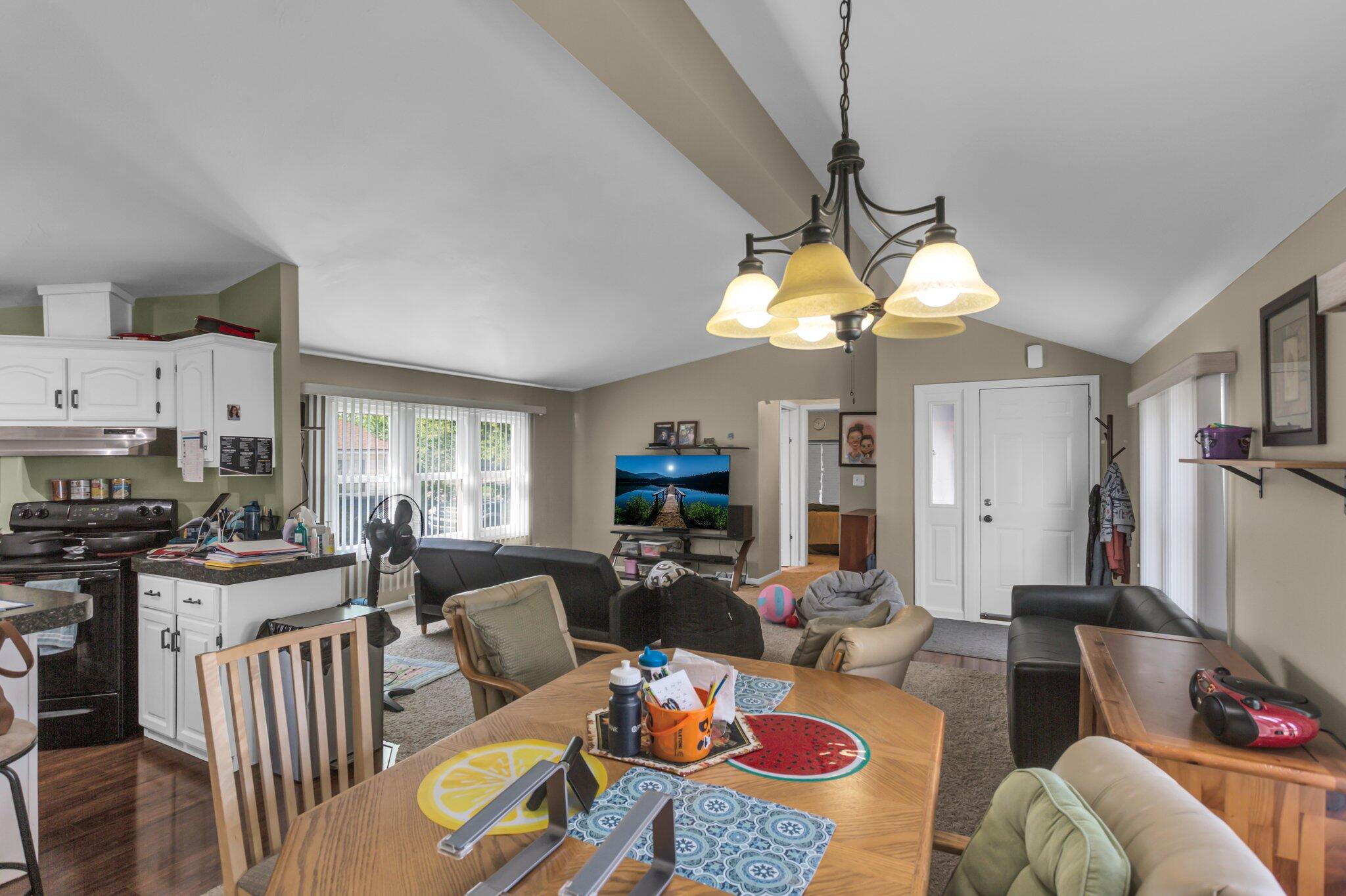 155 E 48th Street, 51
