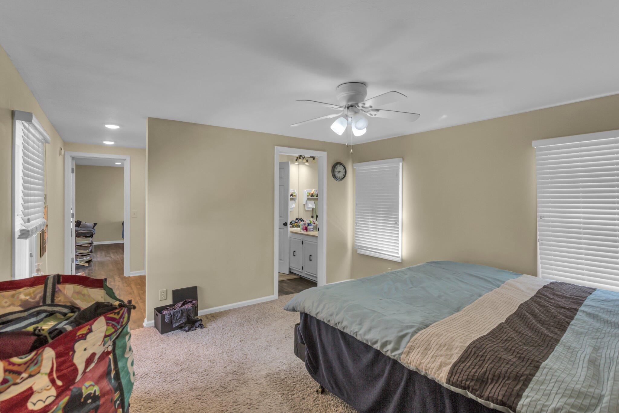 155 E 48th Street, 51