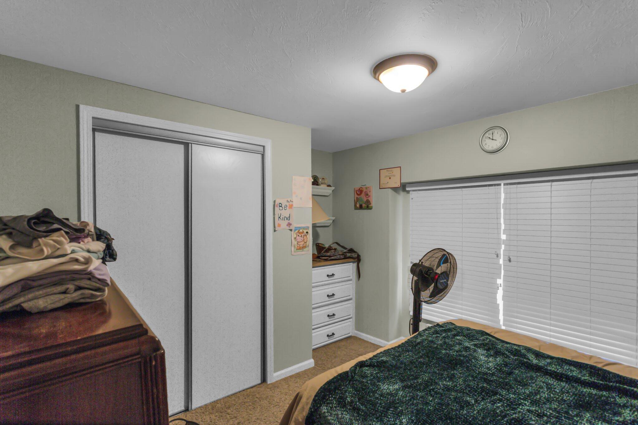 155 E 48th Street, 51