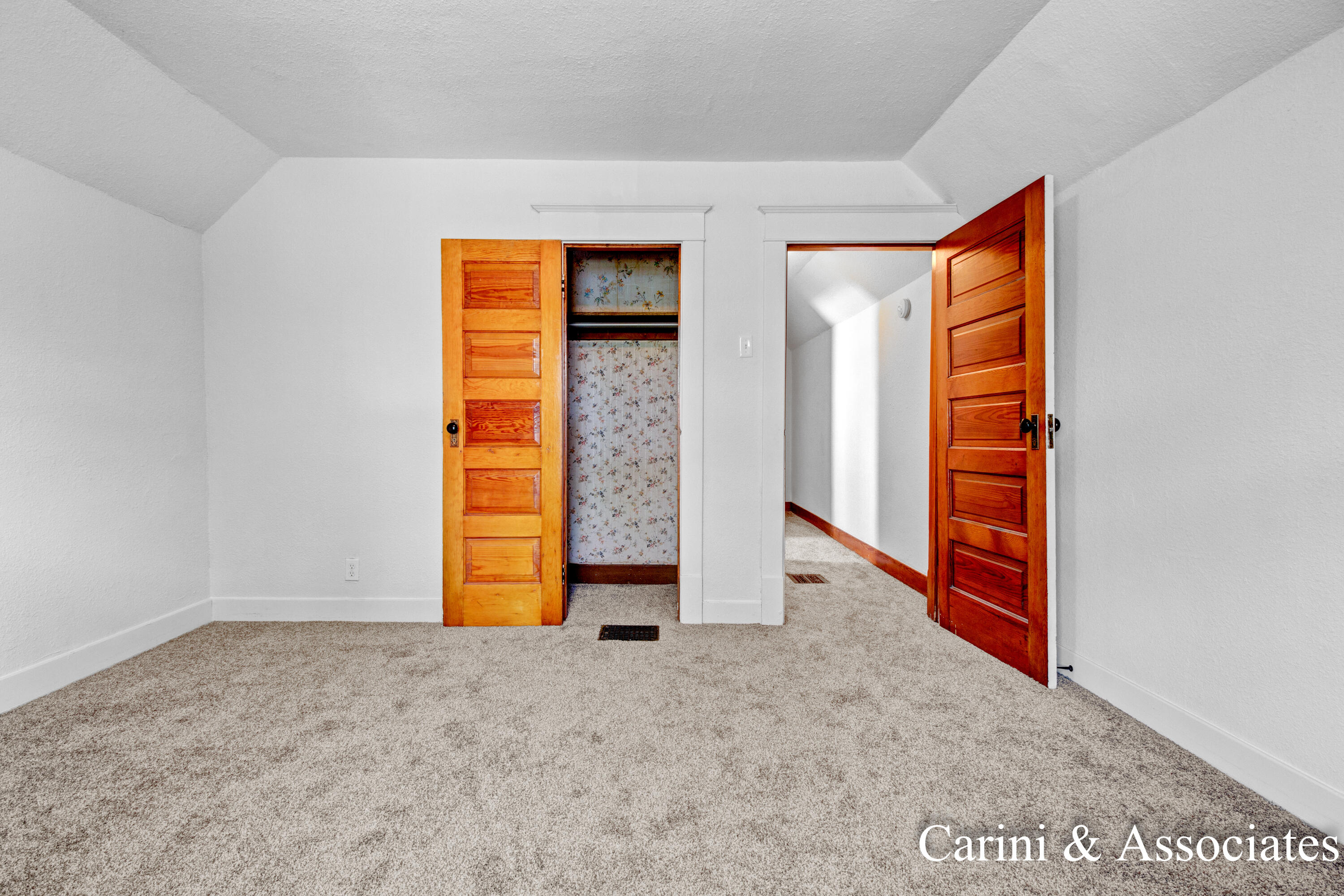17 W 19th Street