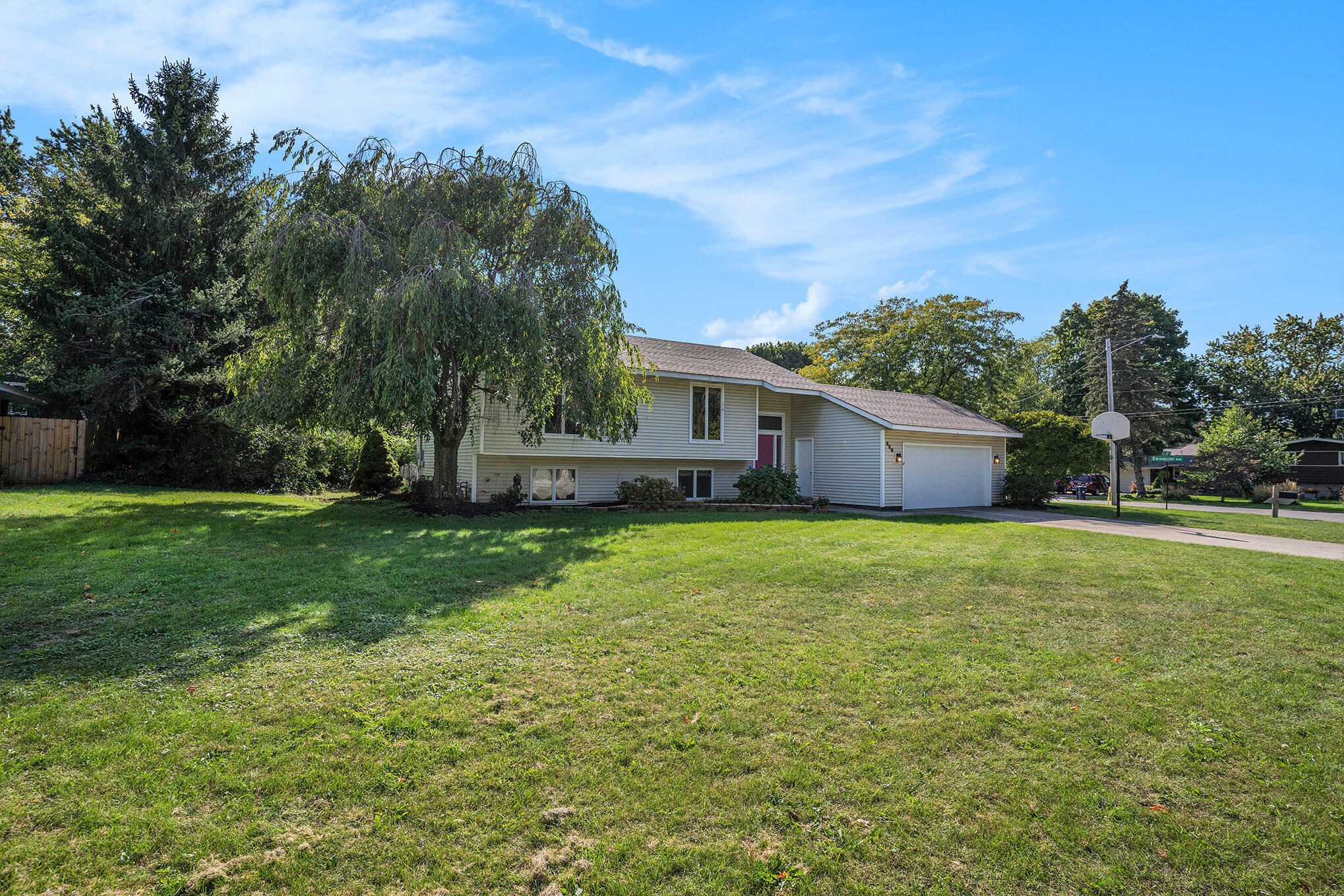 350 E 26th Street
