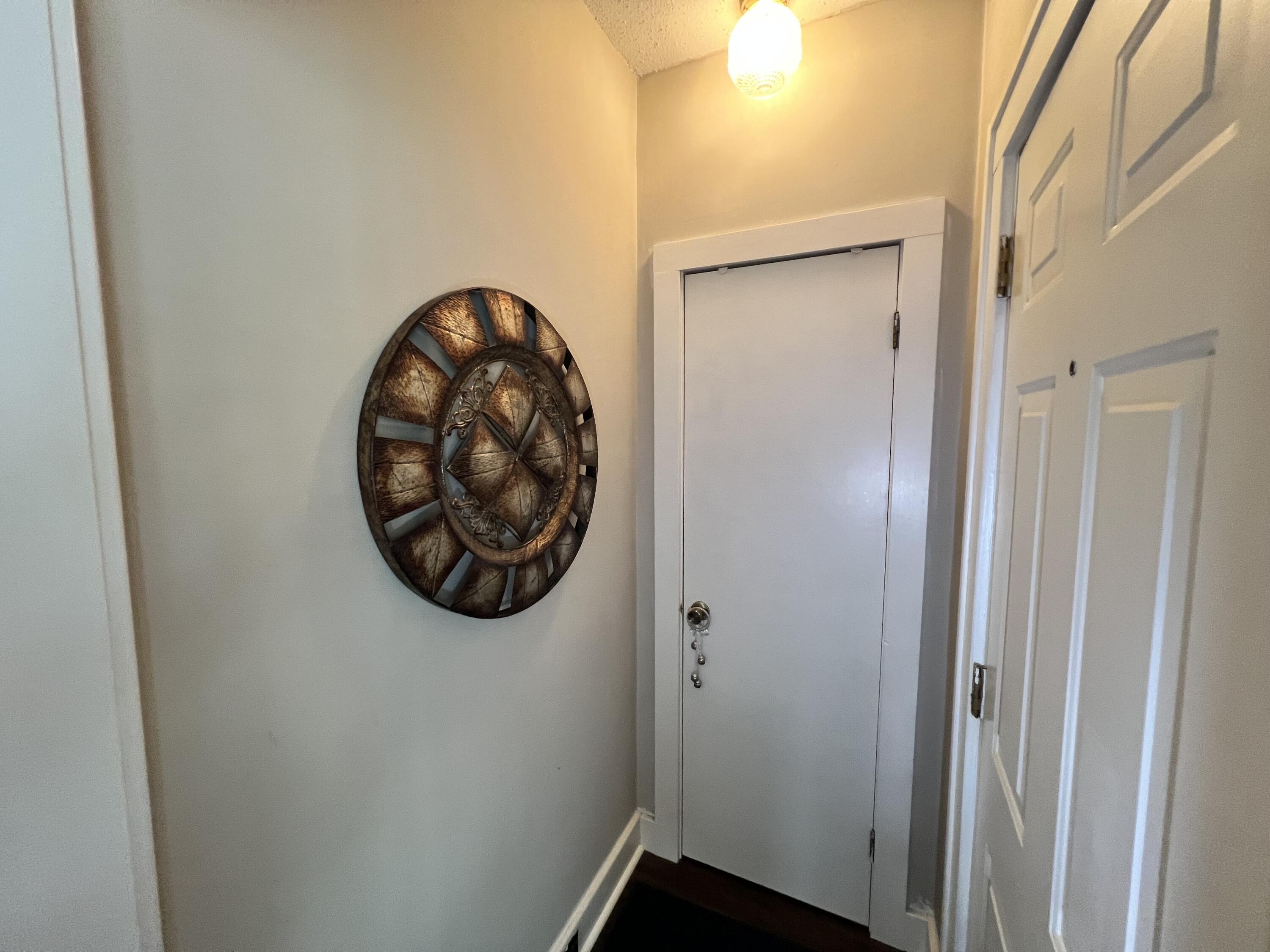 323 W 19th Street