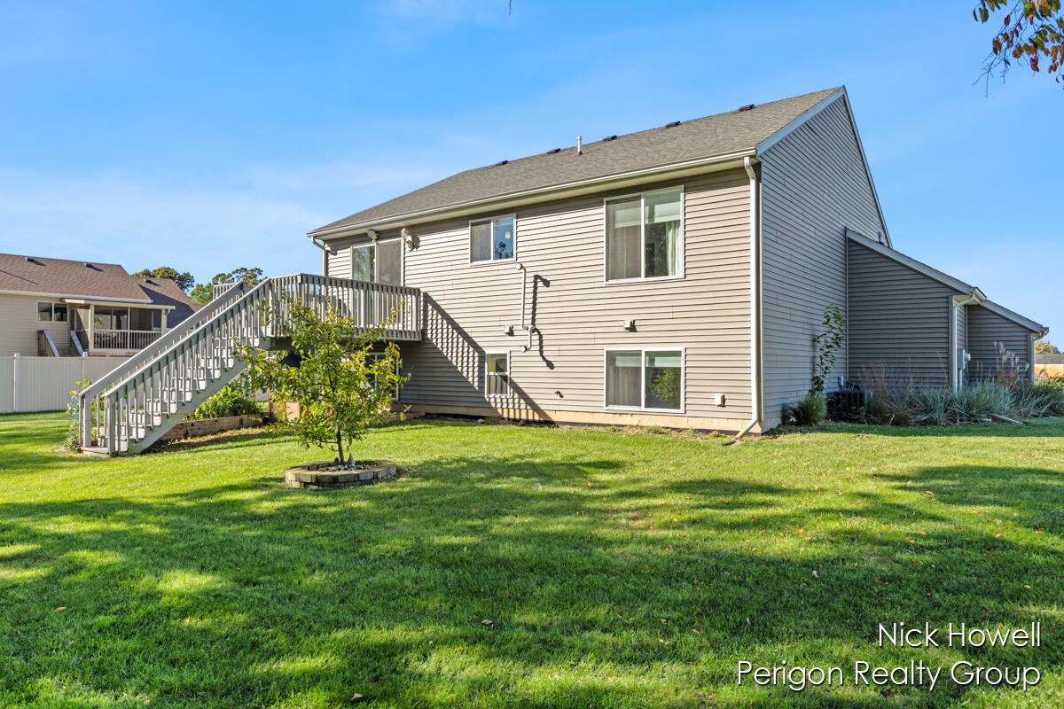 842 E Harmony Drive
