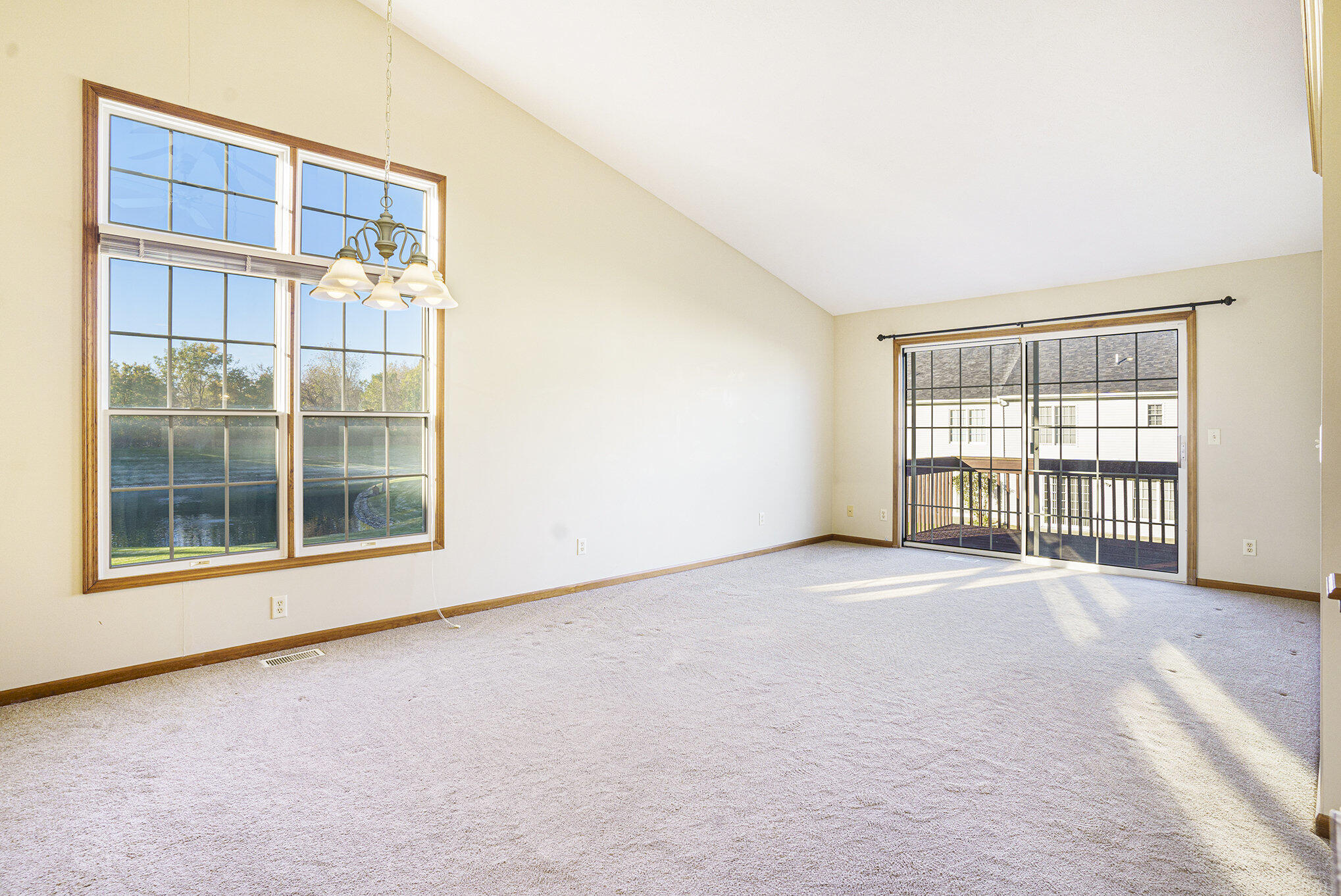 2753 Sandpiper Lane