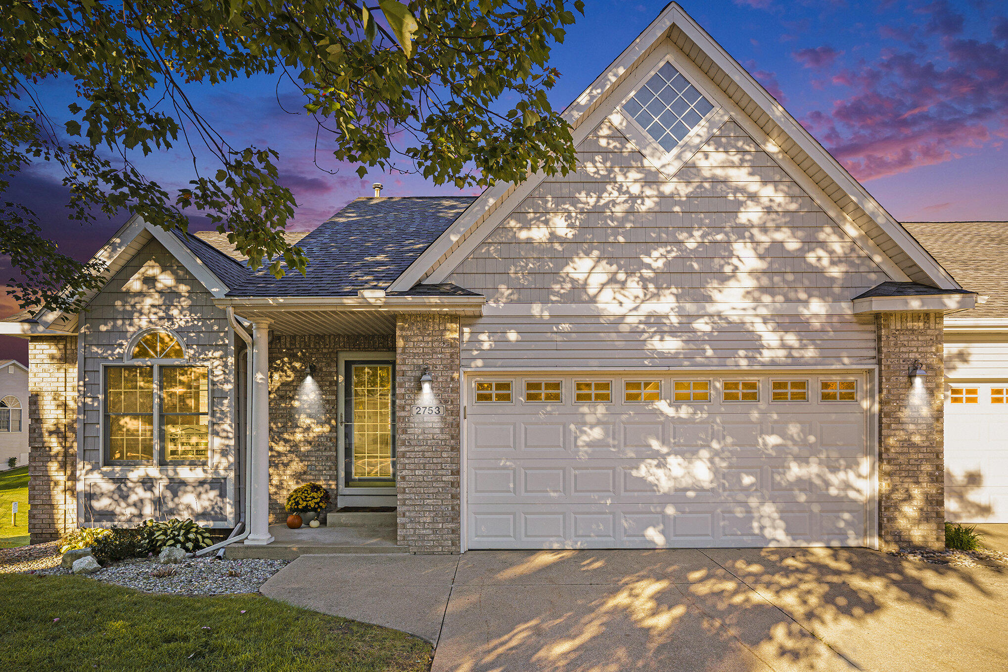 2753 Sandpiper Lane
